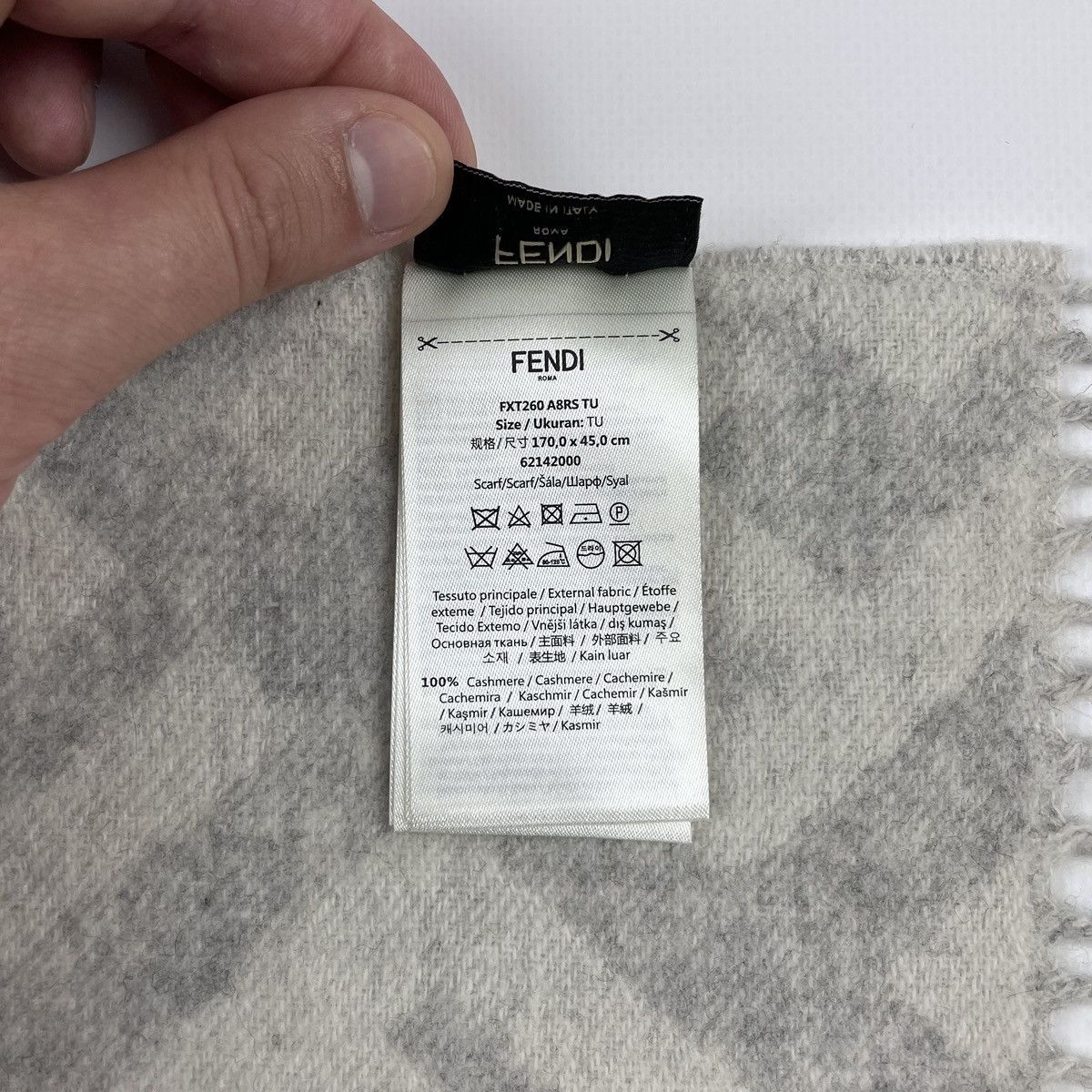 Fendi Fendi Monogram Cashmere Scarf Size ONE SIZE - 9 Thumbnail