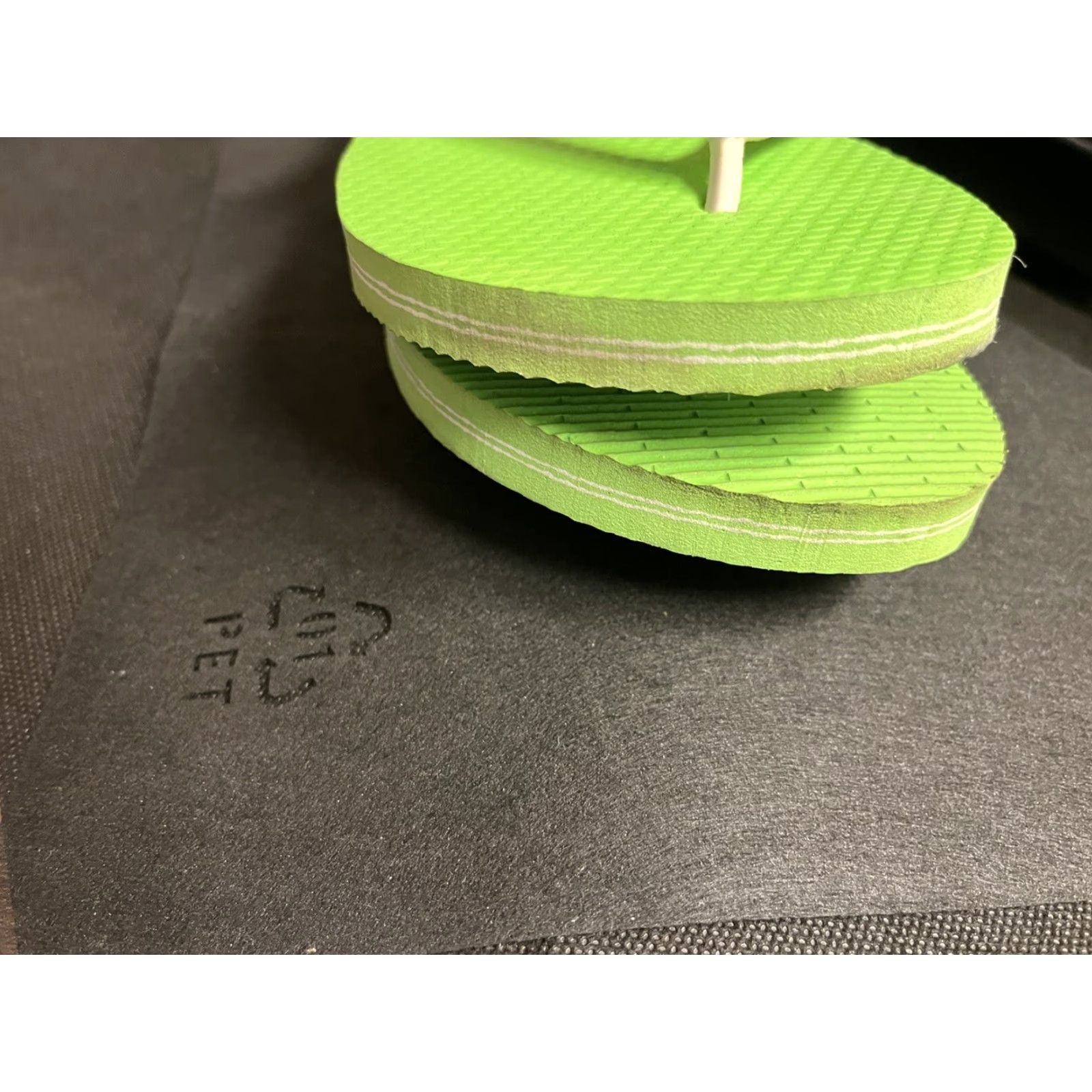 Vintage Bacardi Mojito Flip Flops Women’s Size 7-8 Green Used Like Rubber Sandal Summer Flip Flop Size US 8 / IT 38 - 3 Thumbnail