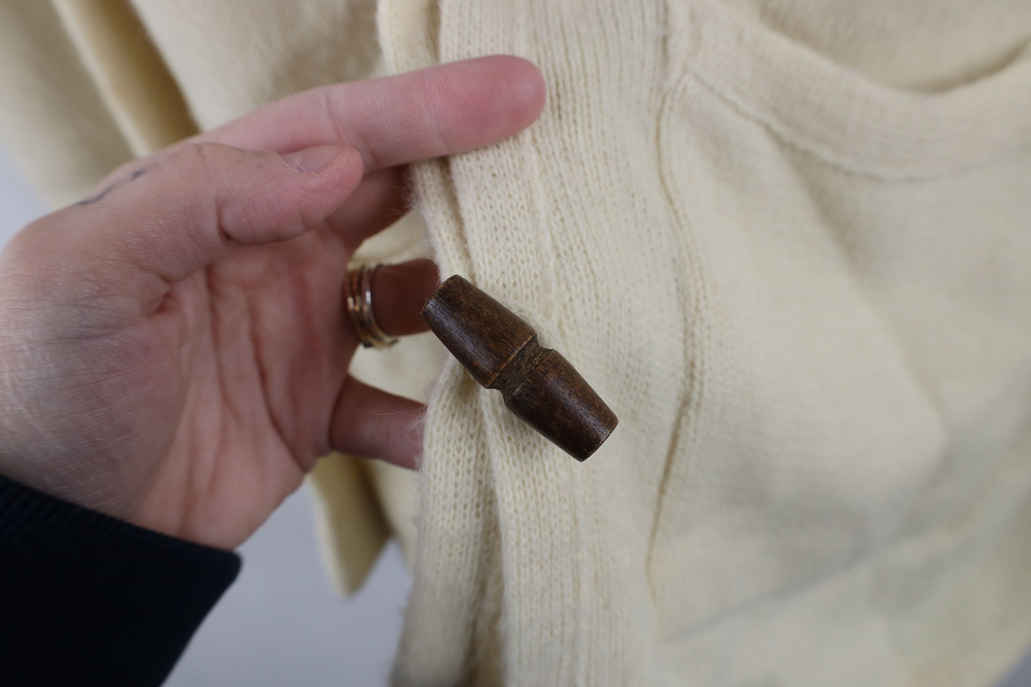 Vintage Vintage 60s 70s Boho Chic Toggle Button Cardigan Sweater Size M / US 6-8 / IT 42-44 - 7 Thumbnail