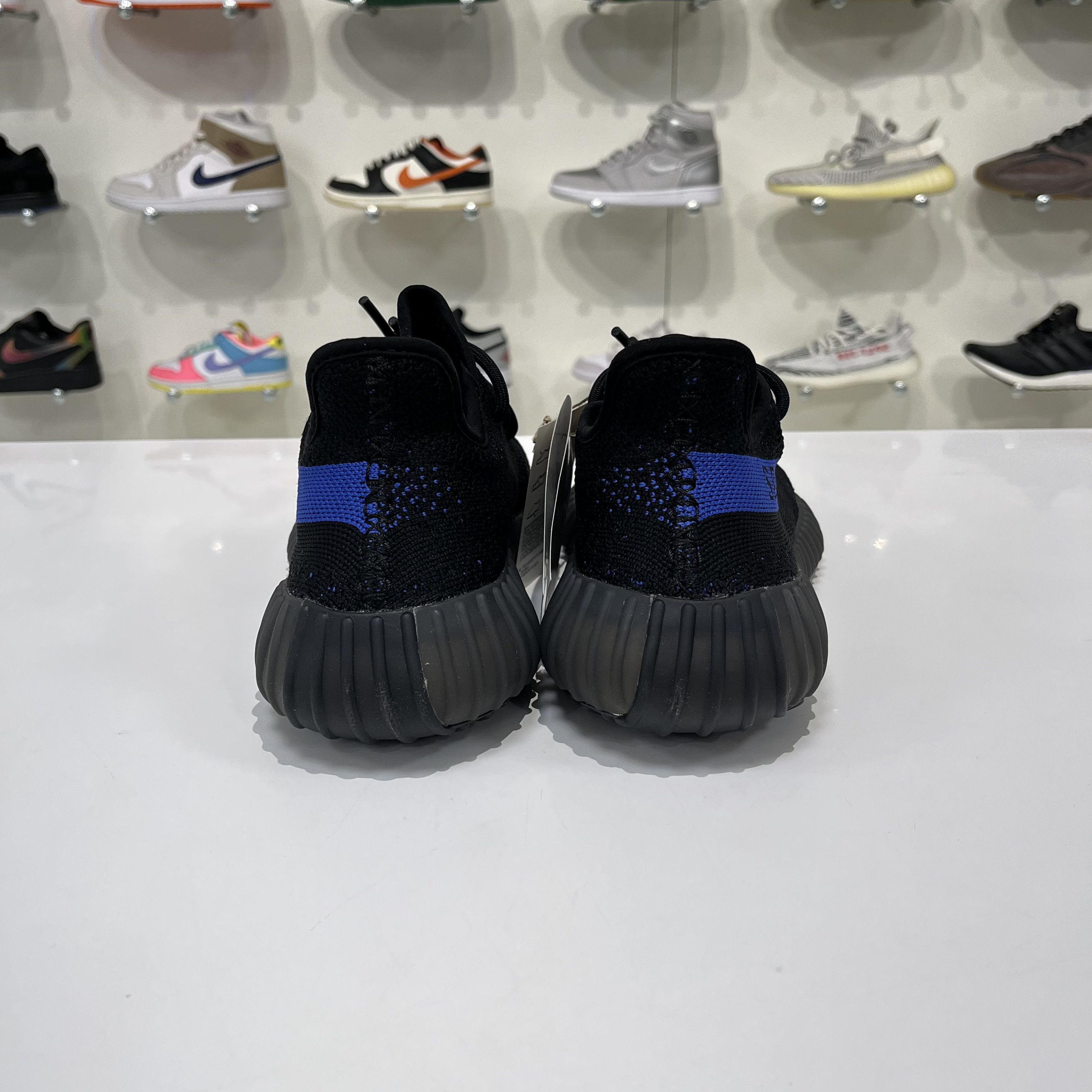 Adidas Adidas Yeezy Boost 350 V2 Dazzling Blue Size US 7 / EU 40 - 4 Thumbnail