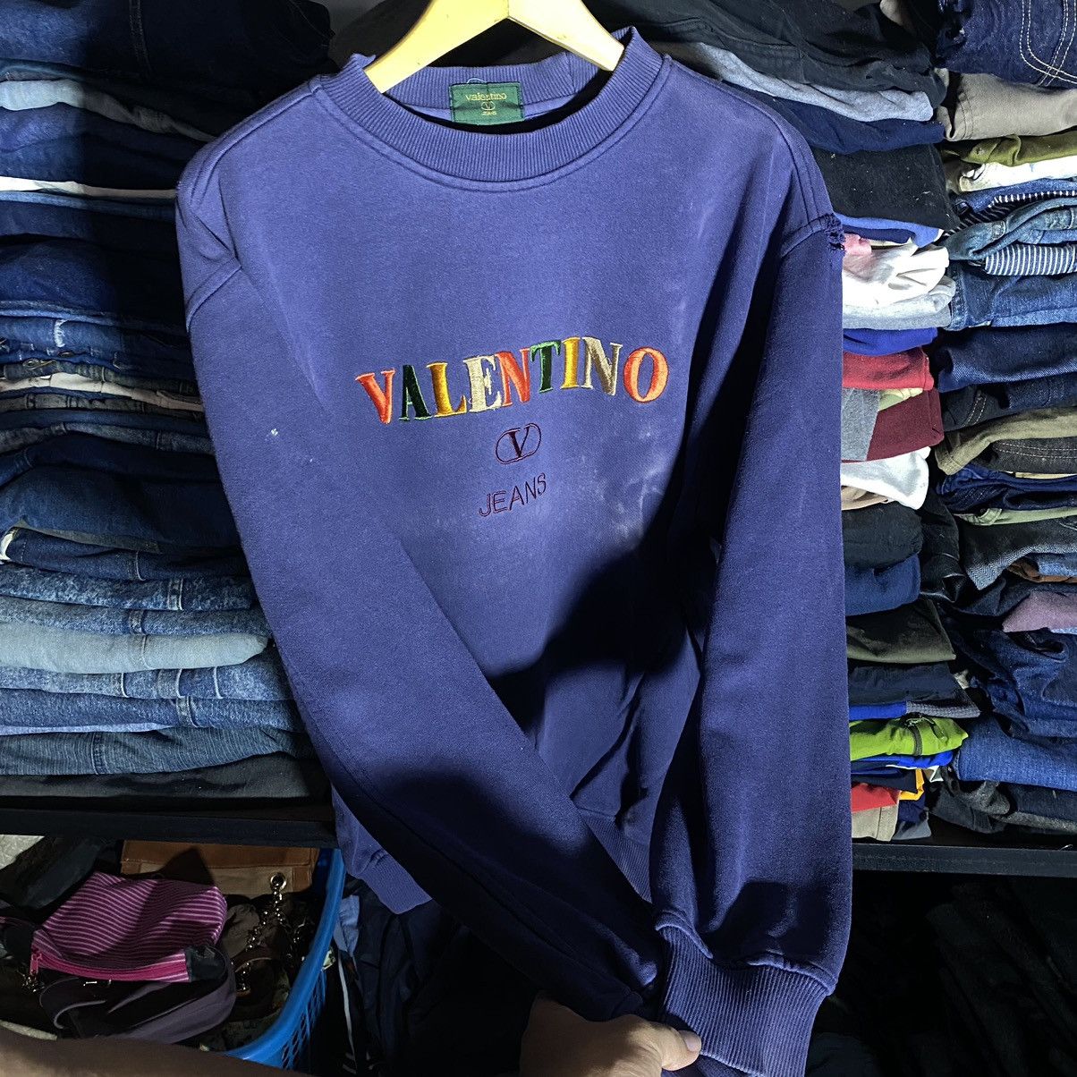 Valentino Vintage Valentino Distressed Sunfaded Sweatershirt Size US M / EU 48-50 / 2 - 4 Thumbnail