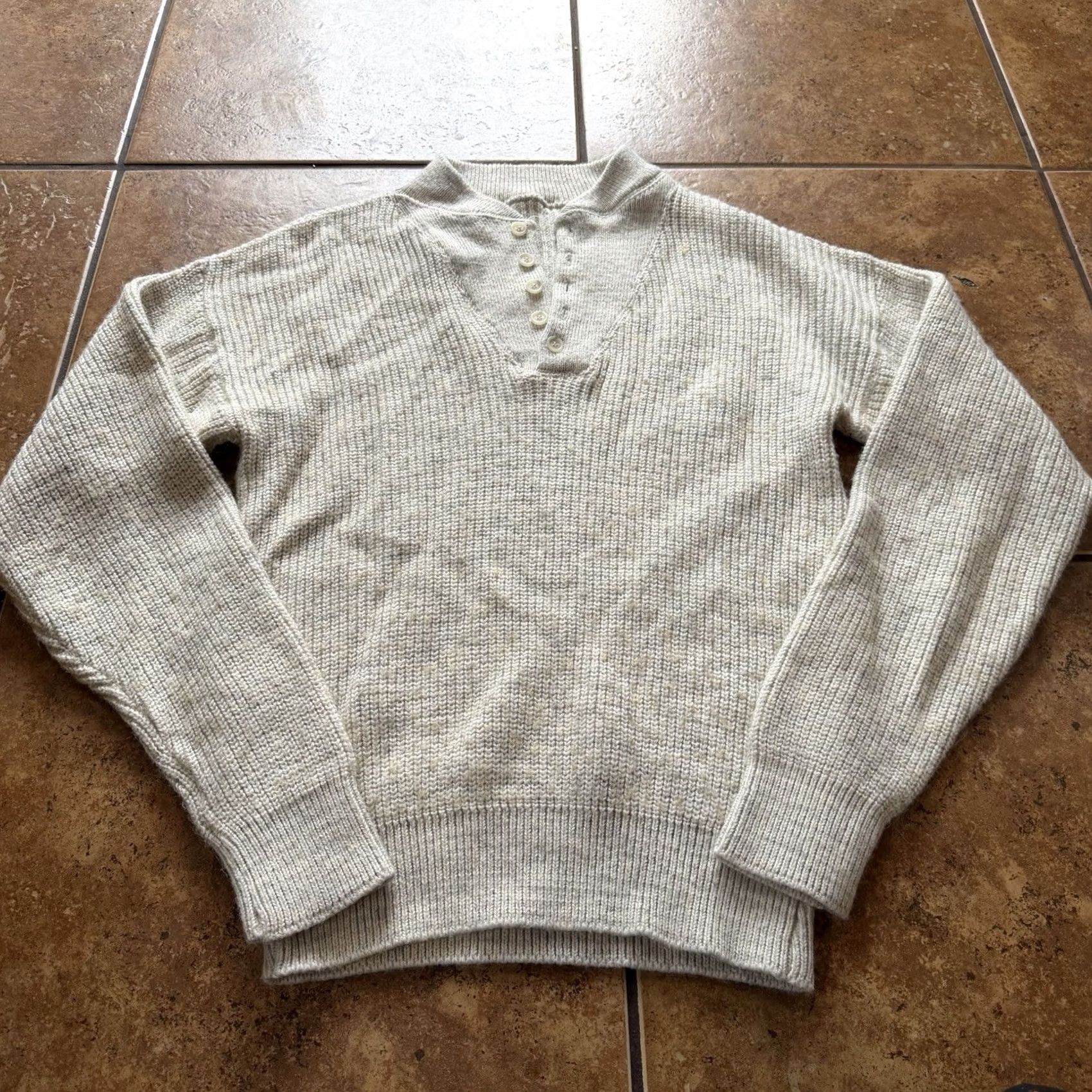 Vintage VTG LL Bean High Trek Yarn Knit Sweater FISHING Henley Neck Mens Hiking Pullover Crewneck Mock Neck Knitted Wool Blend Fall Winter Casual Travel Size US S / EU 44-46 / 1 - 2 Thumbnail