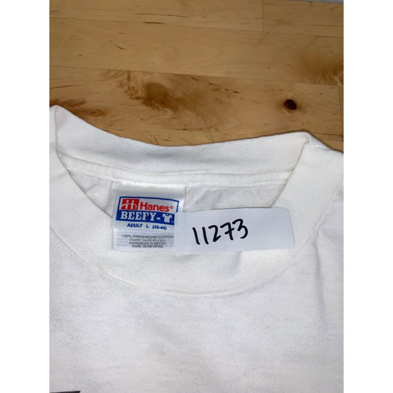 Hanes VINTAGE 90s Zoo Gallery Shirt Mens L White Long Sleeve Animals Graphic Print Crew Neck Hanes 11273 Mens Size US L / EU 52-54 / 3 - 3 Thumbnail