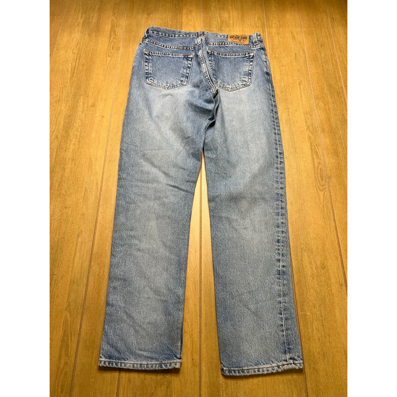 Gap Vintage 90s Medium Wash Gap Jeans Sz 32x30 Tag Sz 12 Size 34" / US 12 / IT 48 - 5 Thumbnail
