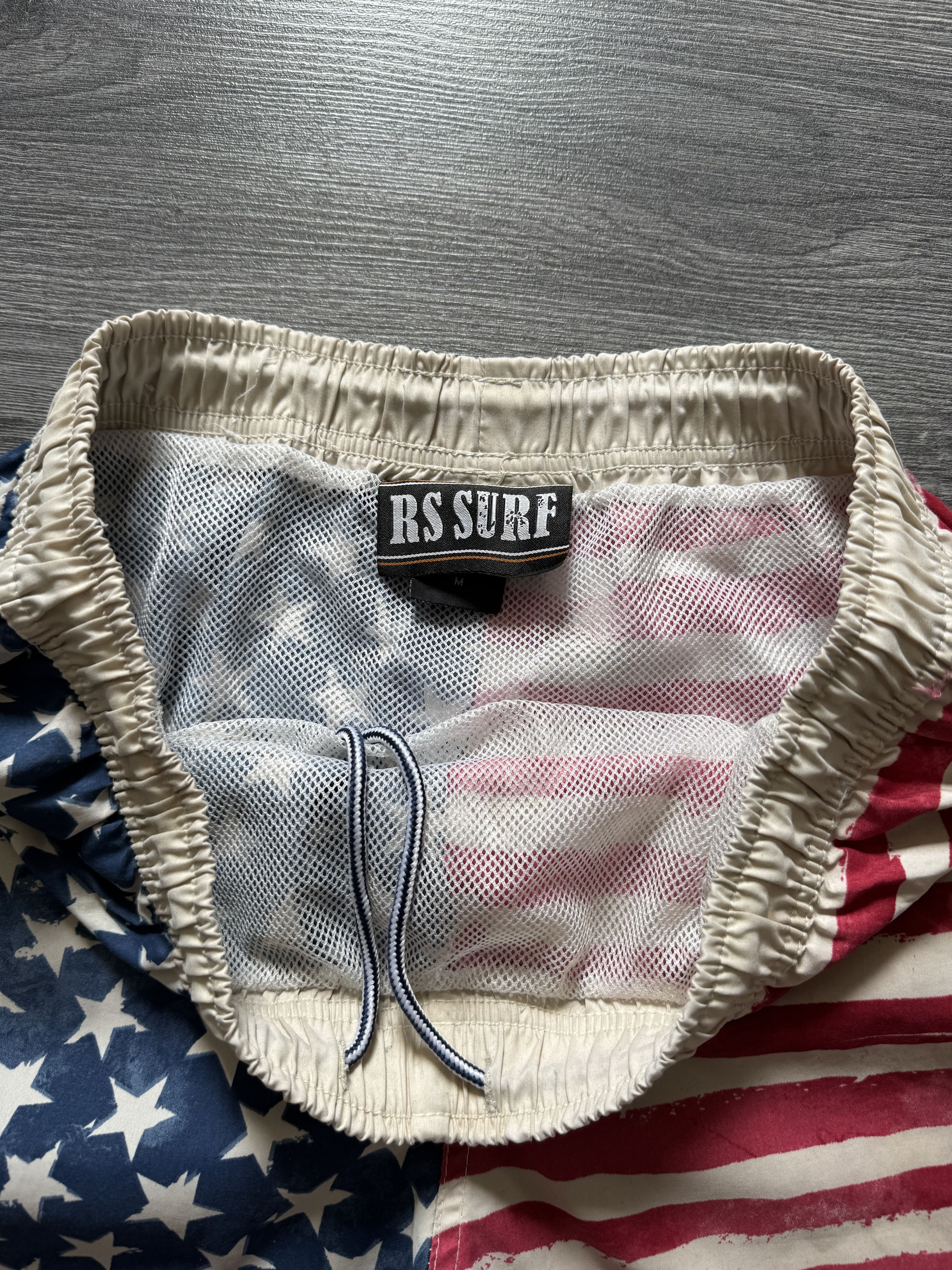 Vintage Vintage USA shorts American flags Size M Size US 32 / EU 48 - 4 Thumbnail