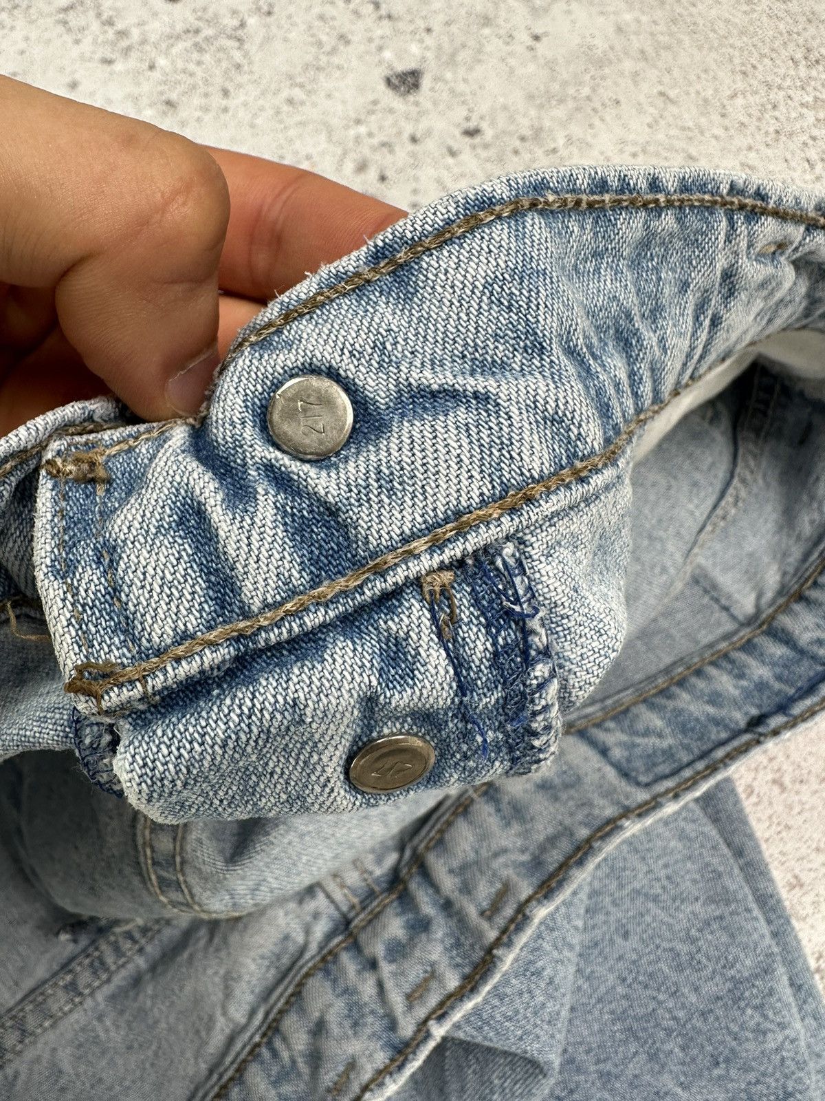 Levi's × Vintage Vintage 90’s Levi’s Black Tab Denim Shorts (38) Men long fit Size US 38 / EU 54 - 17 Thumbnail