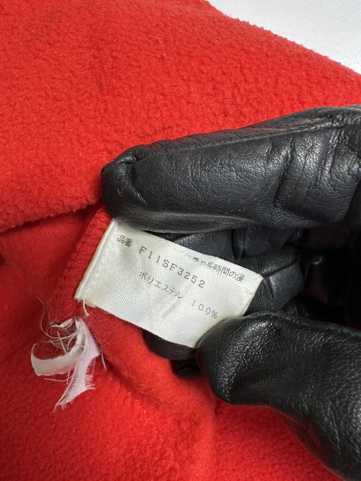 Fila Vintage Retro Fila Scuderia Ferrari F1 Red Beanie Hat Size ONE SIZE - 9 Thumbnail