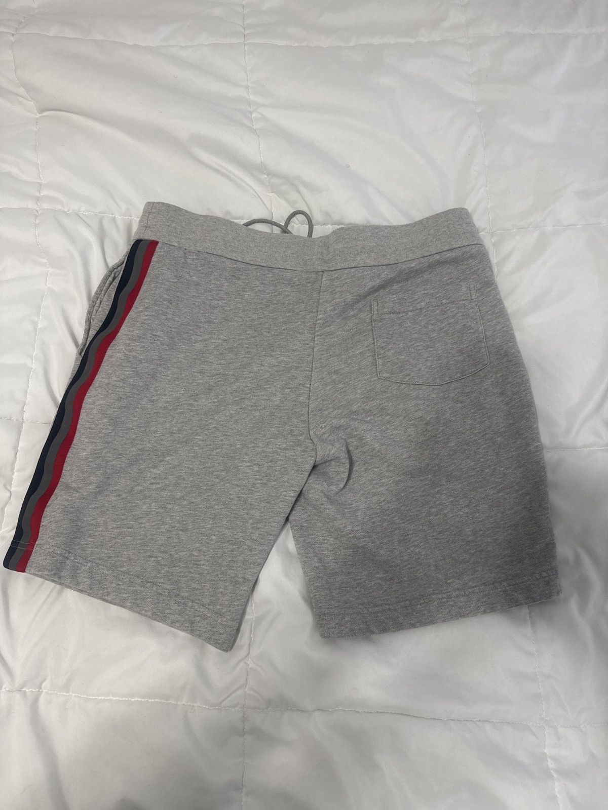 Moncler Moncler shorts Size US 32 / EU 48 - 2 Thumbnail