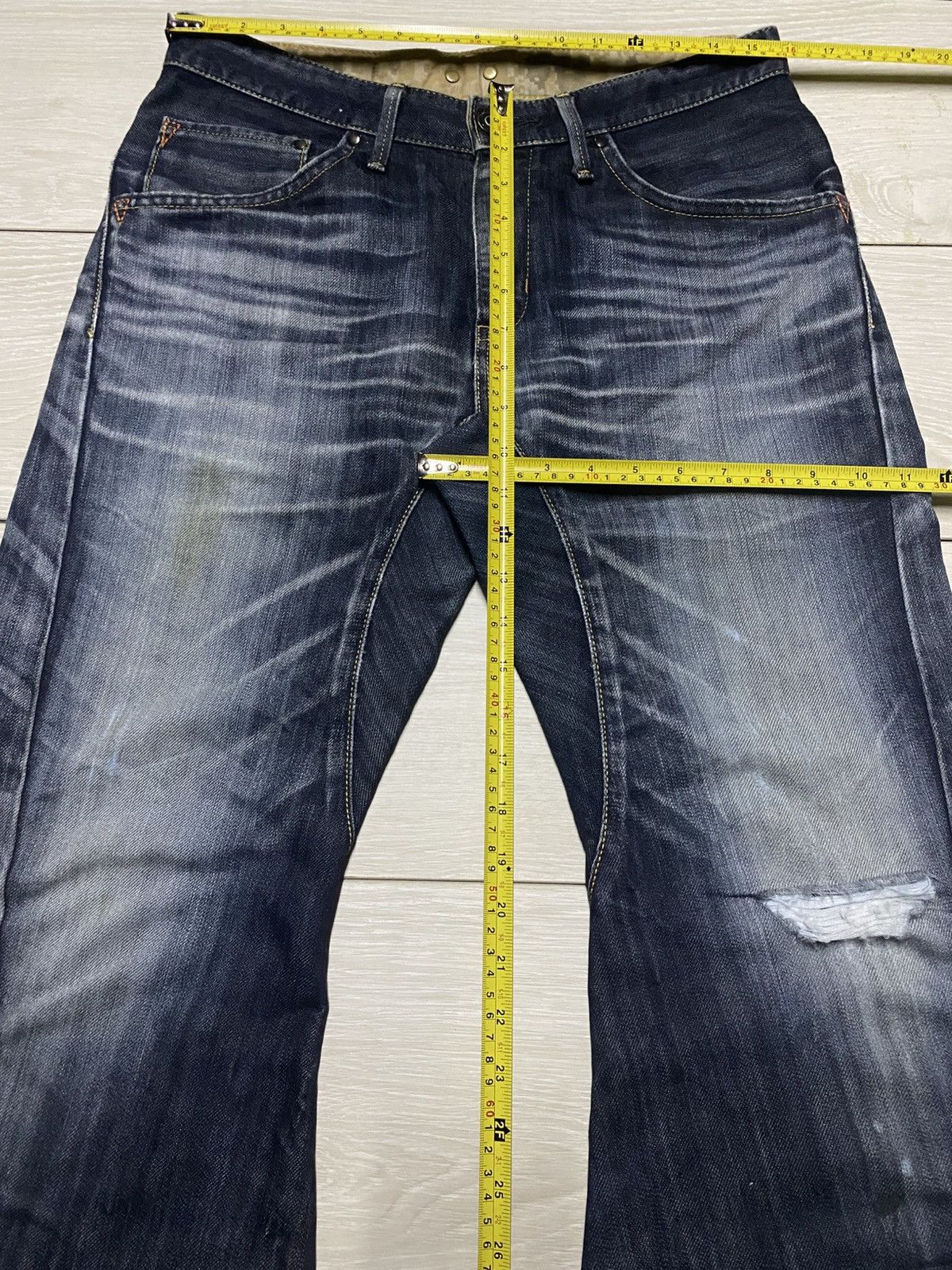 Edwin Vintage Edwin Twist Leg Faded Wash Distressed Loose Jeans Size US 31 - 12 Thumbnail