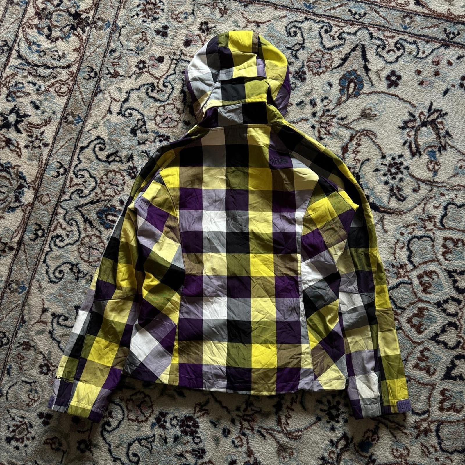 The North Face The North Face checkered women’s fleece lined rain jacket Size M / US 6-8 / IT 42-44 - 8 Thumbnail