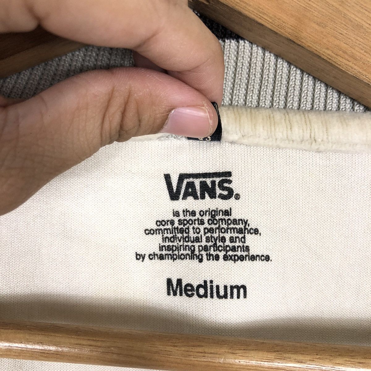 Japanese Brand 🔥Vintage Zipper Jacket Vans Skate Size US M / EU 48-50 / 2 - 14 Thumbnail