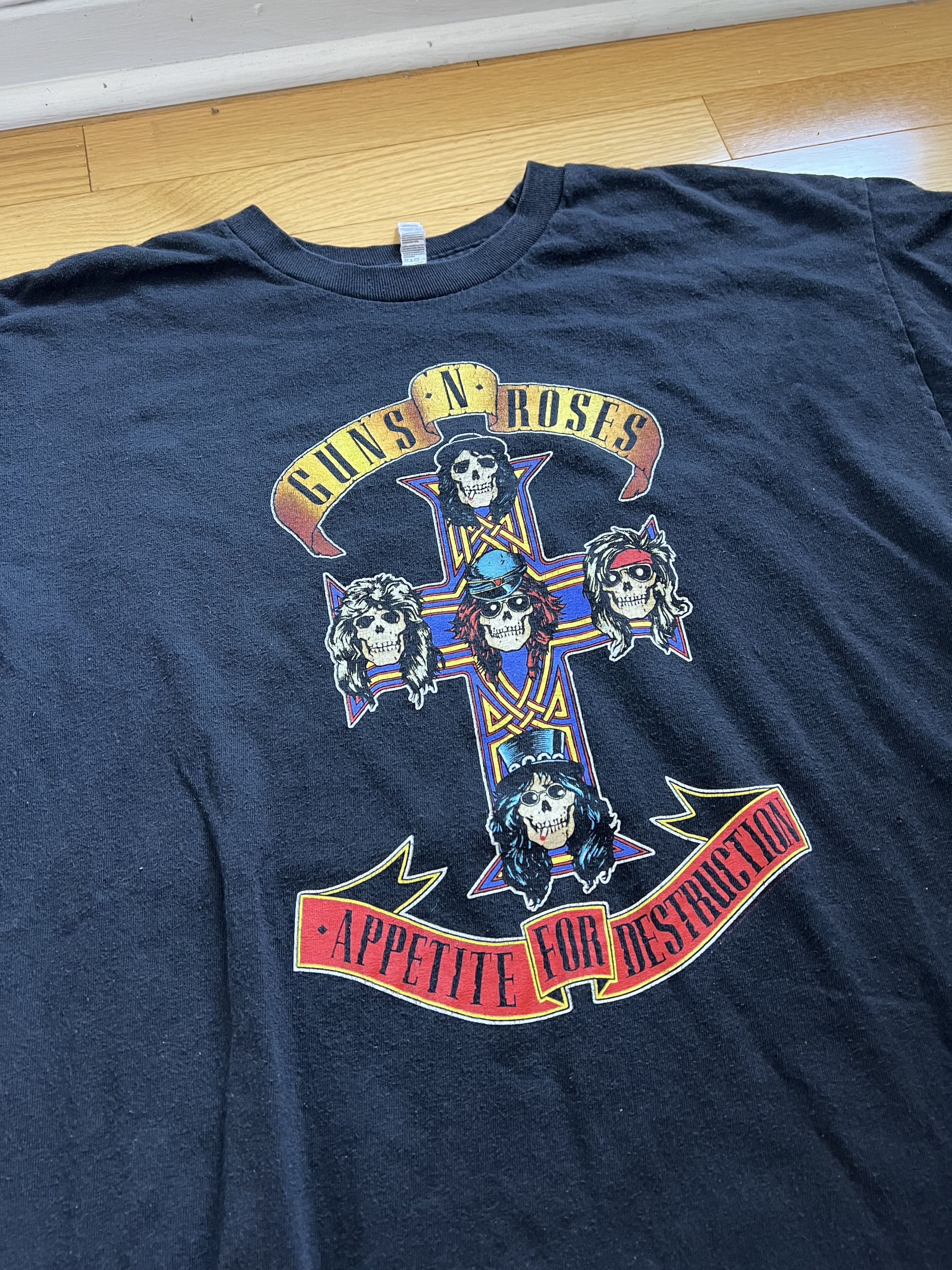 Vintage 1990s Guns N Roses Band Tee Size US XL / EU 56 / 4 - 1 Thumbnail