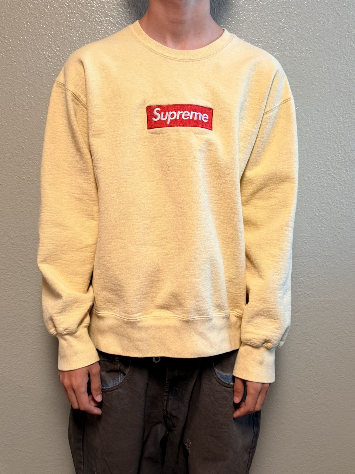 Supreme Yellow Supreme Red Box Logo Size US L / EU 52-54 / 3 - 1 Thumbnail