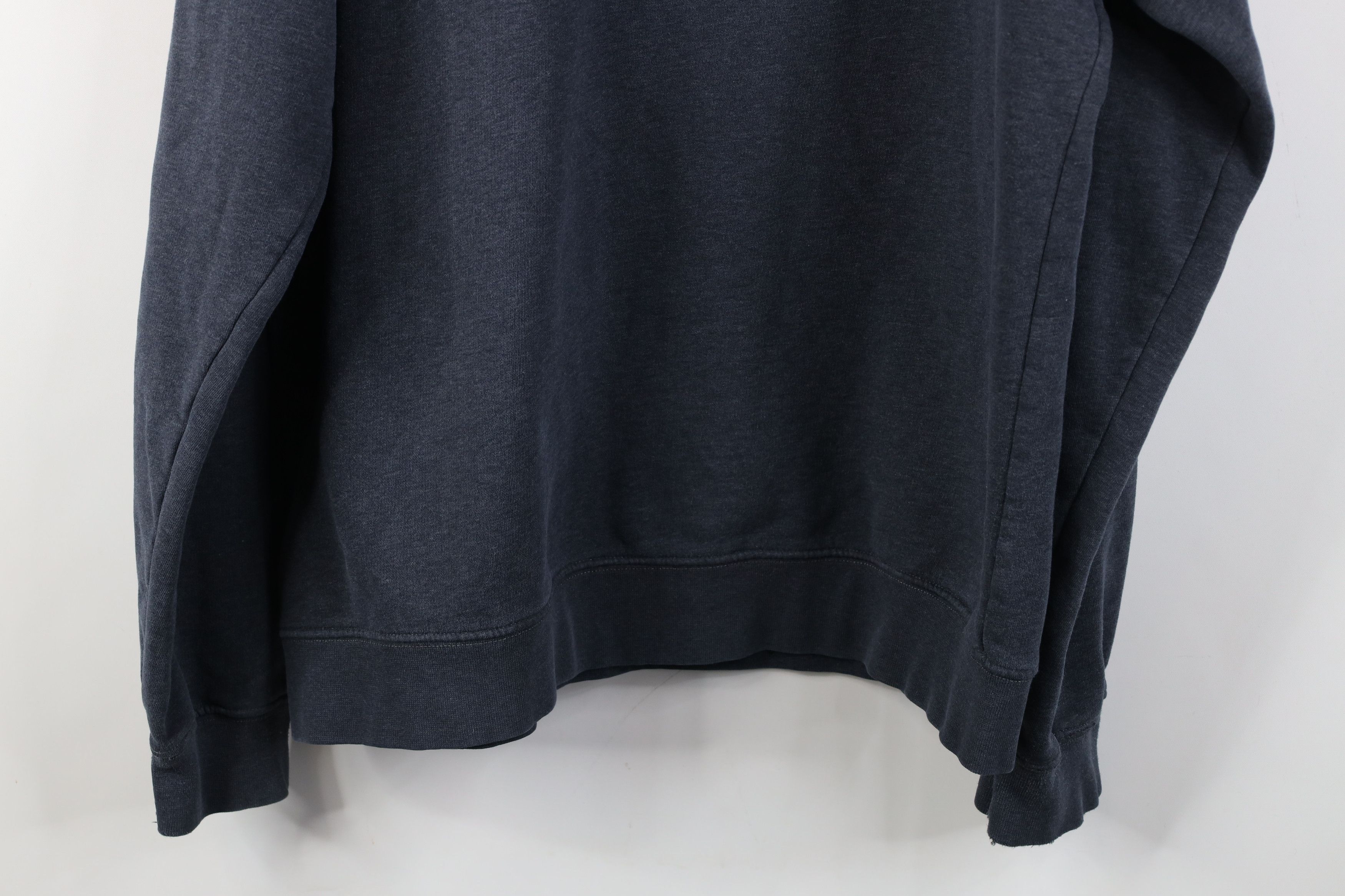 Lands' End Vintage 90s Lands End Faded Blank Crewneck Sweatshirt Blue Size US L / EU 52-54 / 3 - 11 Thumbnail
