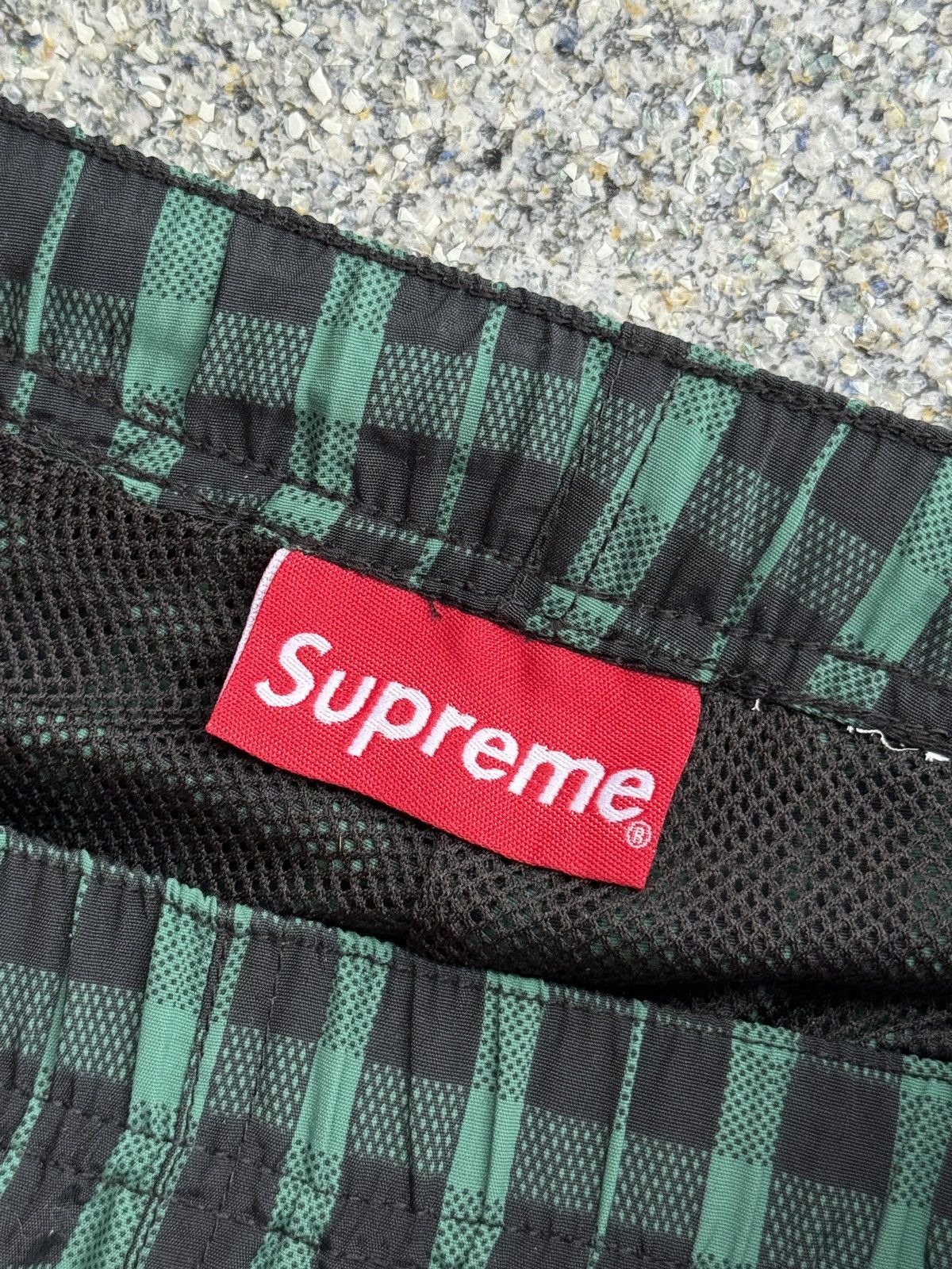 Supreme Supreme Plaid Nylon Trackpants FW18 Size US 34 / EU 50 - 5 Thumbnail