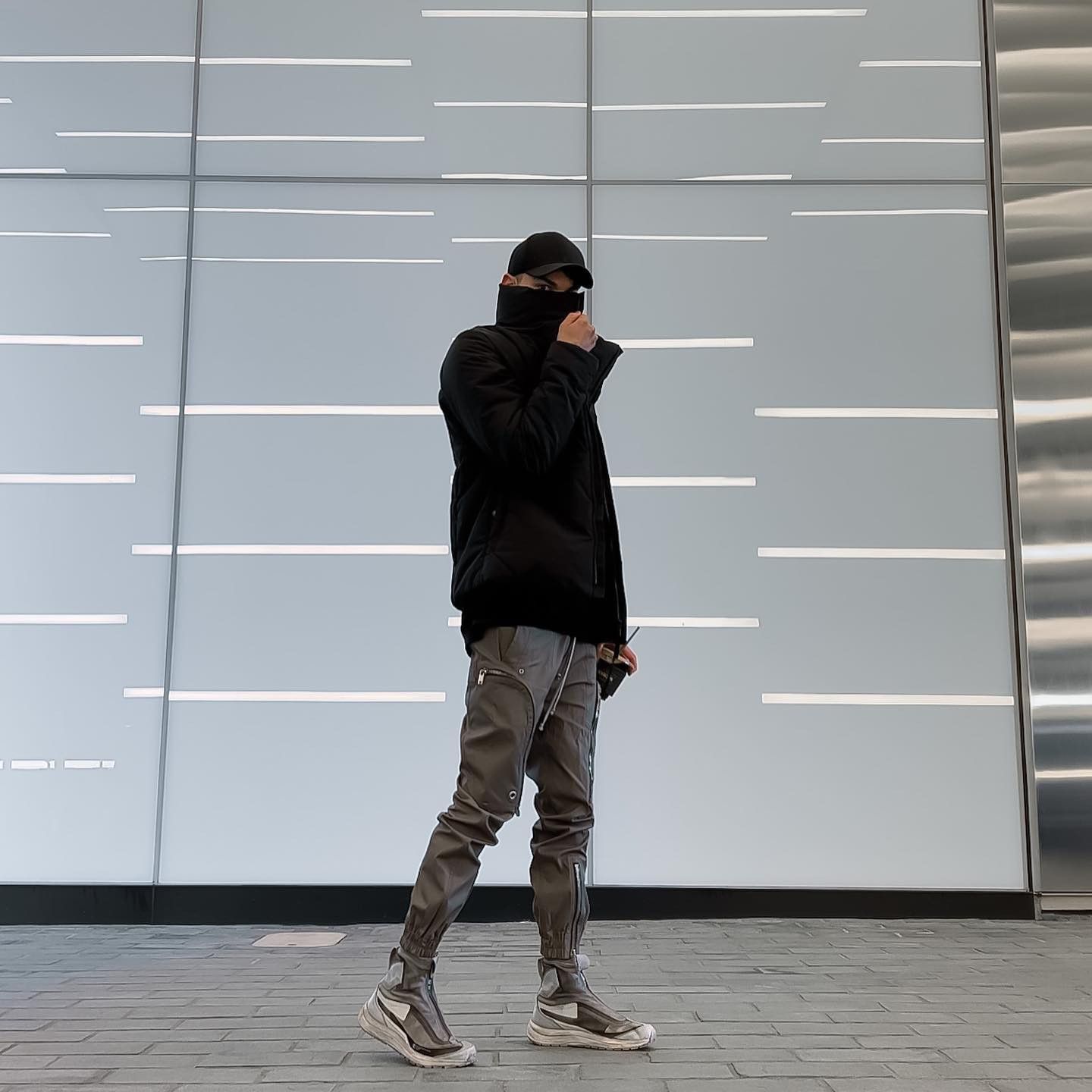 Rick Owens *NEW* DUST BAUHAUS CARGO ZIP JOGGERS SS21 Size US 29 - 5 Thumbnail