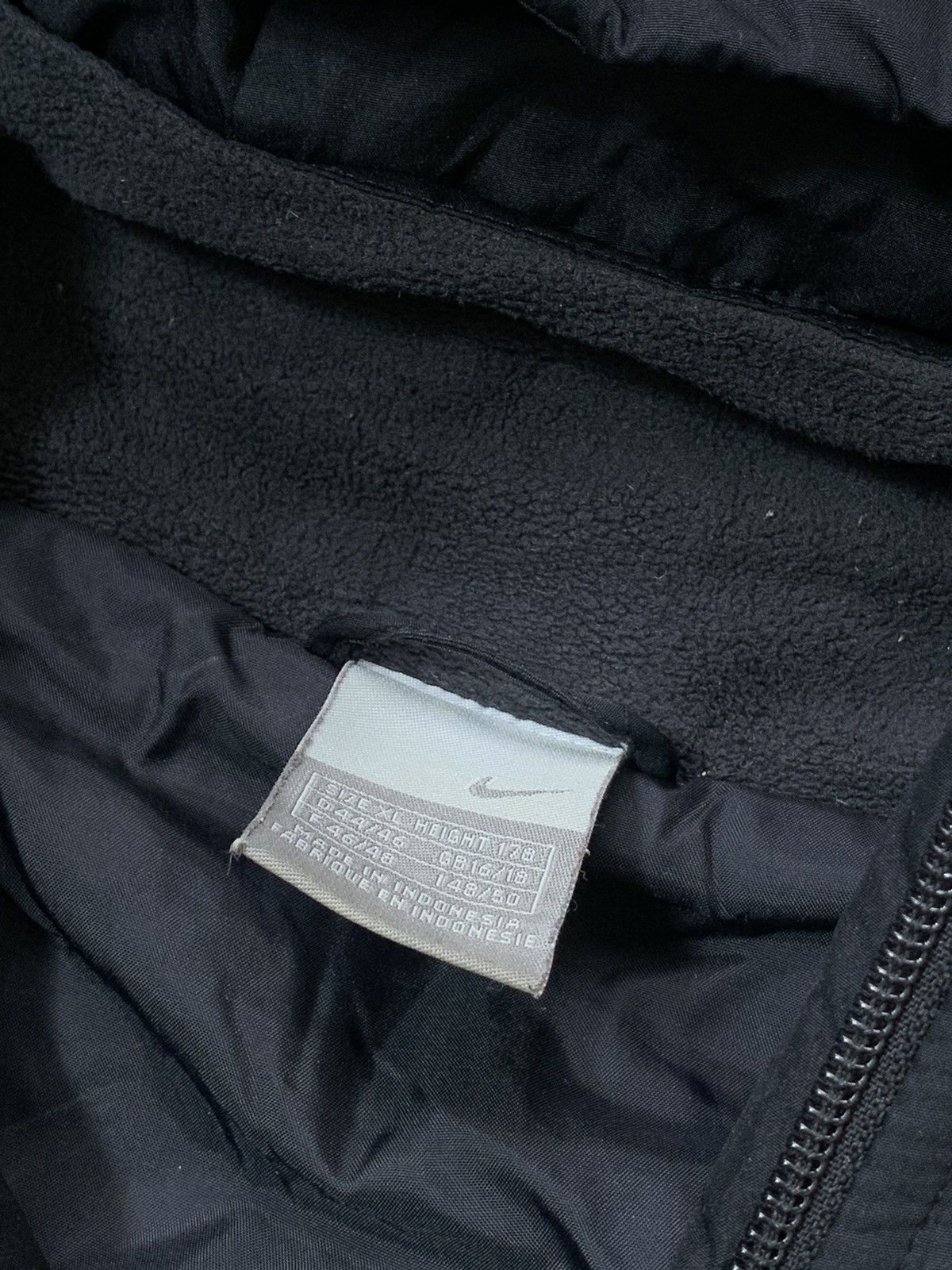 Nike VINTAGE NIKE 2000s CROPPED DOWN PUFFER JACKET Size XL / US 12-14 / IT 48-50 - 7 Thumbnail