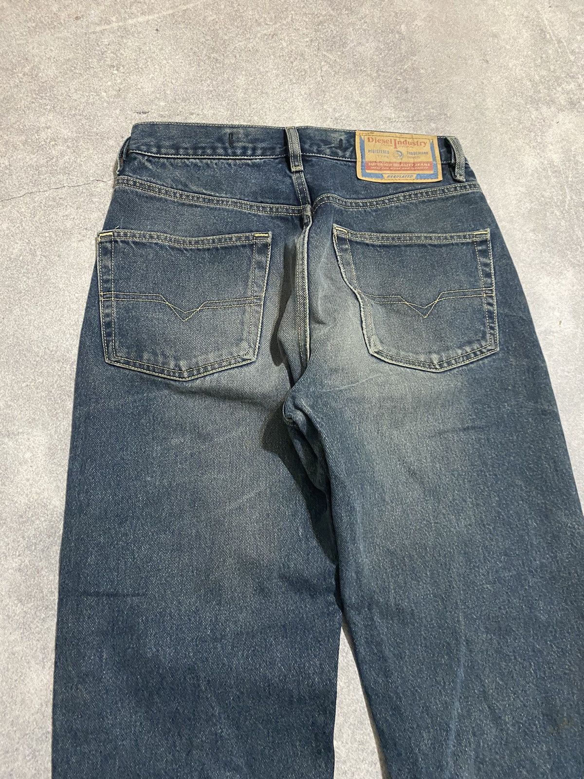 Diesel × Vintage Vintage Diesel Industry Jeans Cheyenne Size 30 Size US 30 / EU 46 - 2 Thumbnail