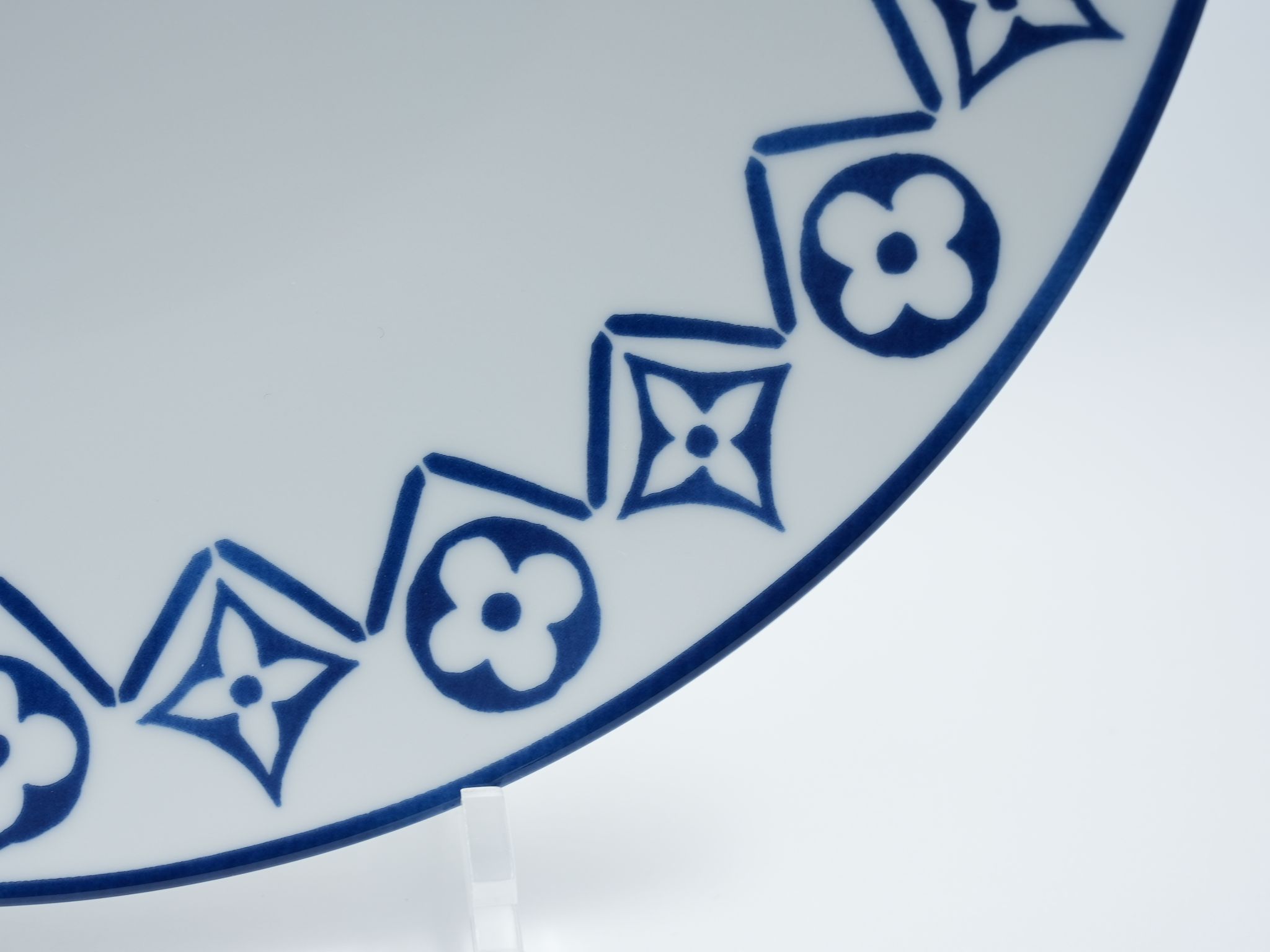 Louis Vuitton Louis Vuitton Dinner Plate 27 cm porcelain Monogram flower Size ONE SIZE - 6 Thumbnail