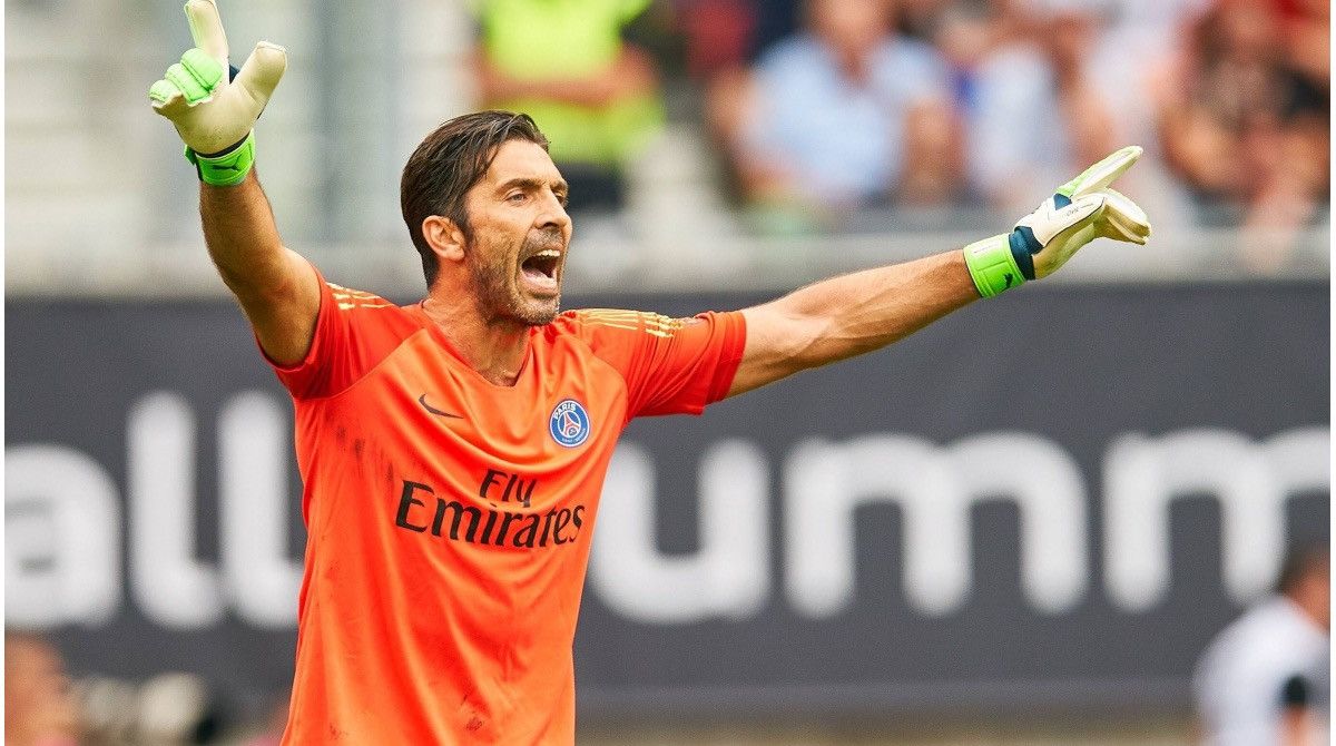 Nike PSG 2018/19 GK Shirt “Buffon” Size US M / EU 48-50 / 2 - 7 Thumbnail