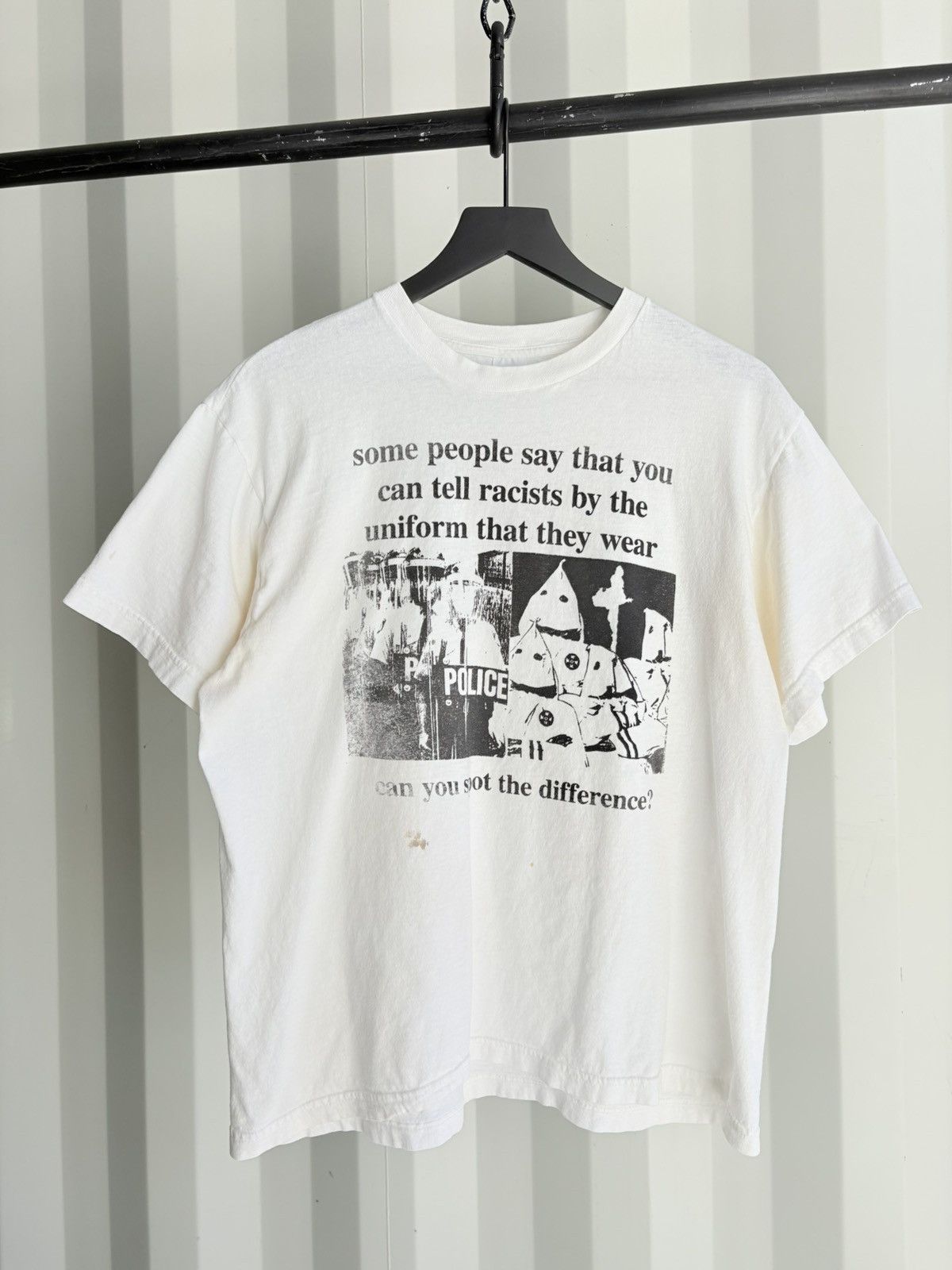 Vintage Vintage Racist Cops Shirt Faded Distressed GRUNGE Band Size US XL / EU 56 / 4 - 1 Thumbnail