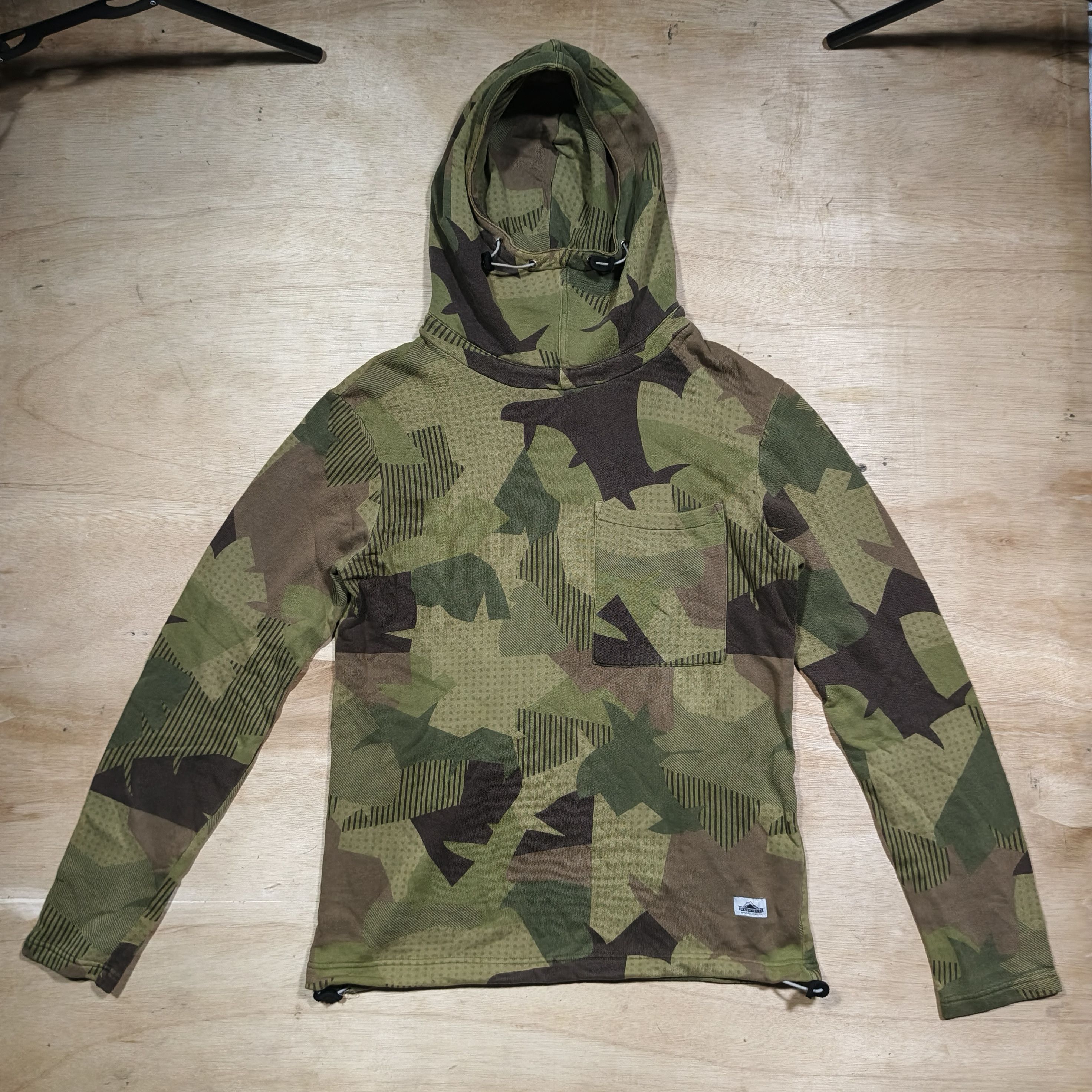 Penfield Jungle Camo Lisman Hooded Sweater Size US S / EU 44-46 / 1 - 1 Thumbnail