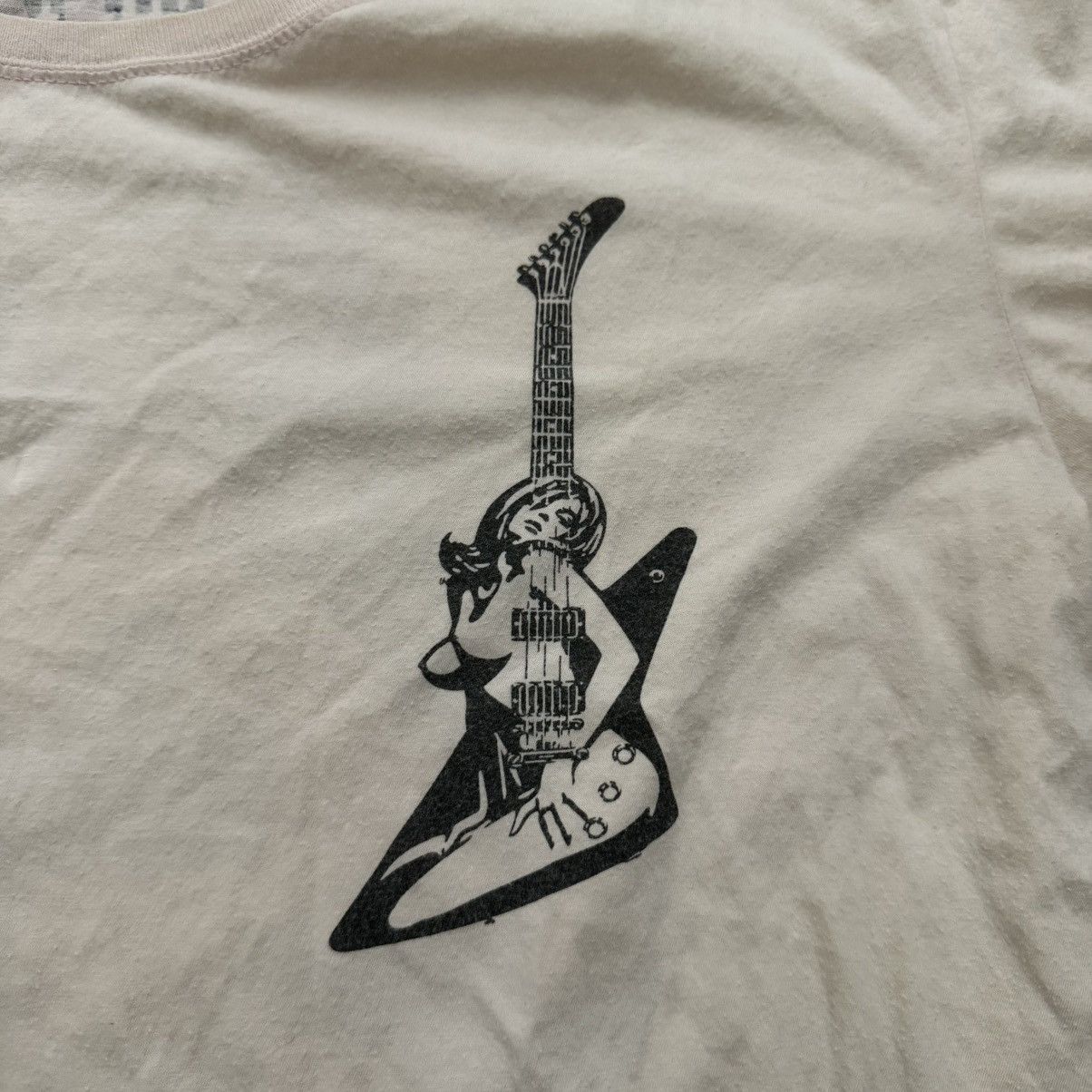 Hysteric Glamour RARE Hysteric Glamour Tokyo Electric Guitar Sexy Woman Tee Size S / US 4 / IT 40 - 4 Thumbnail