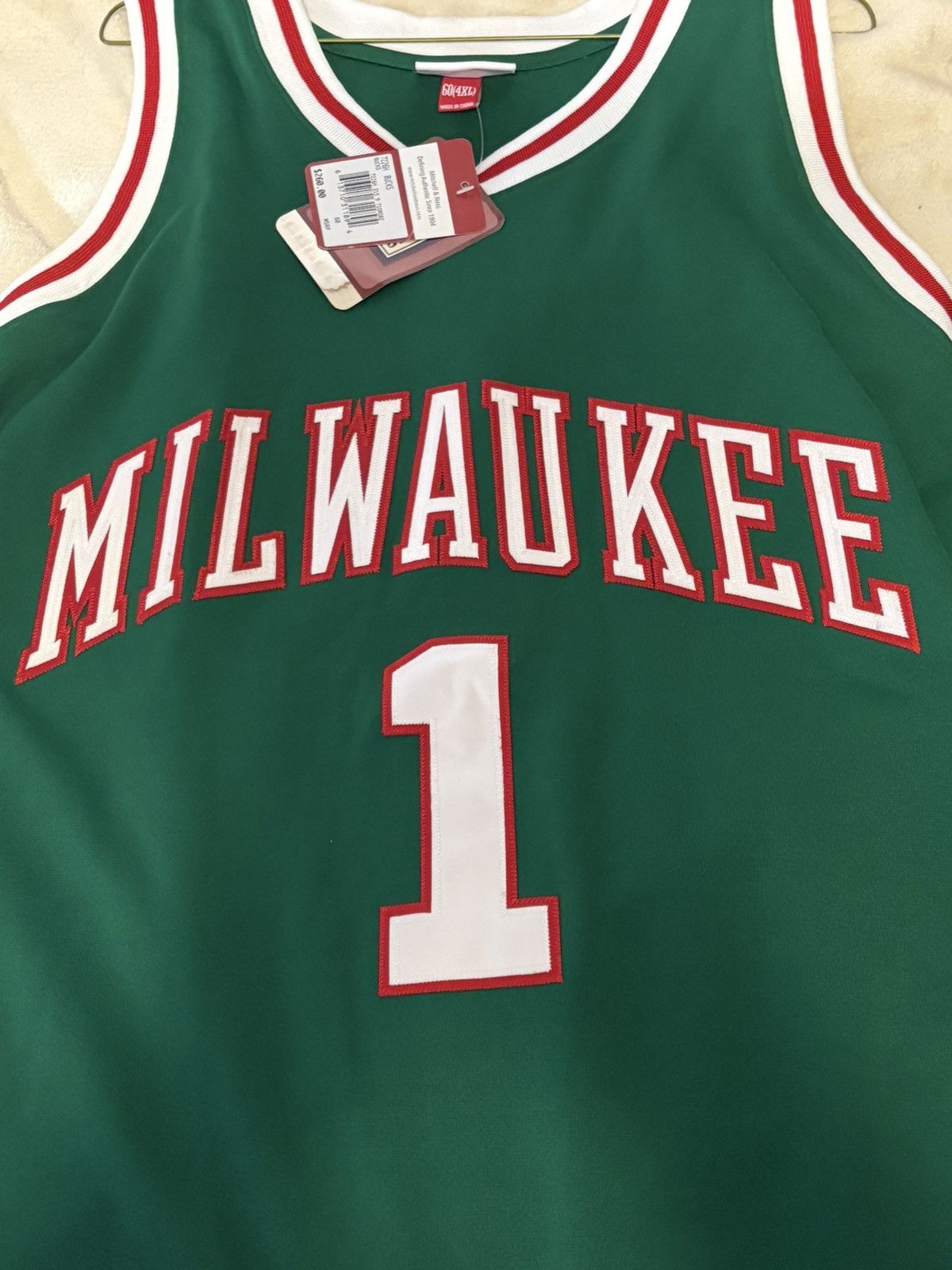 Mitchell & Ness 4XL New Oscar Robertson Mitchell Ness Jersey Size 60 Size US XXL / EU 58 / 5 - 6 Thumbnail