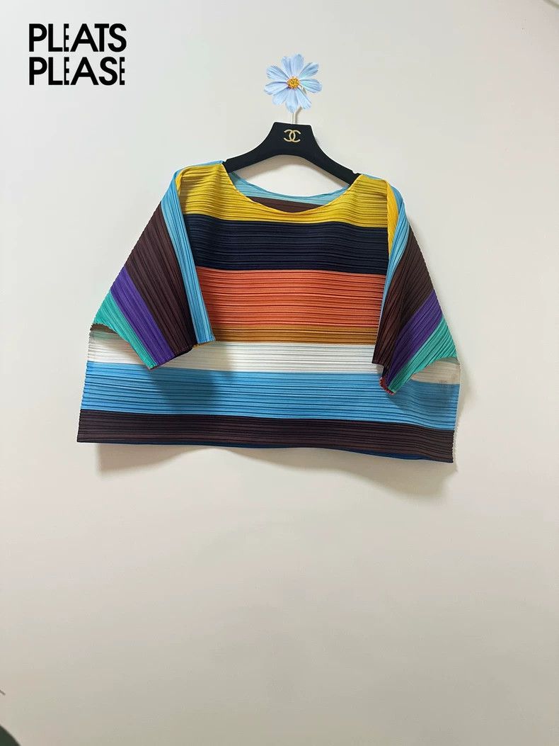 Issey Miyake Issey Miyake size:3 A double-sided spring-loaded top with Size S / US 4 / IT 40 - 1 Thumbnail