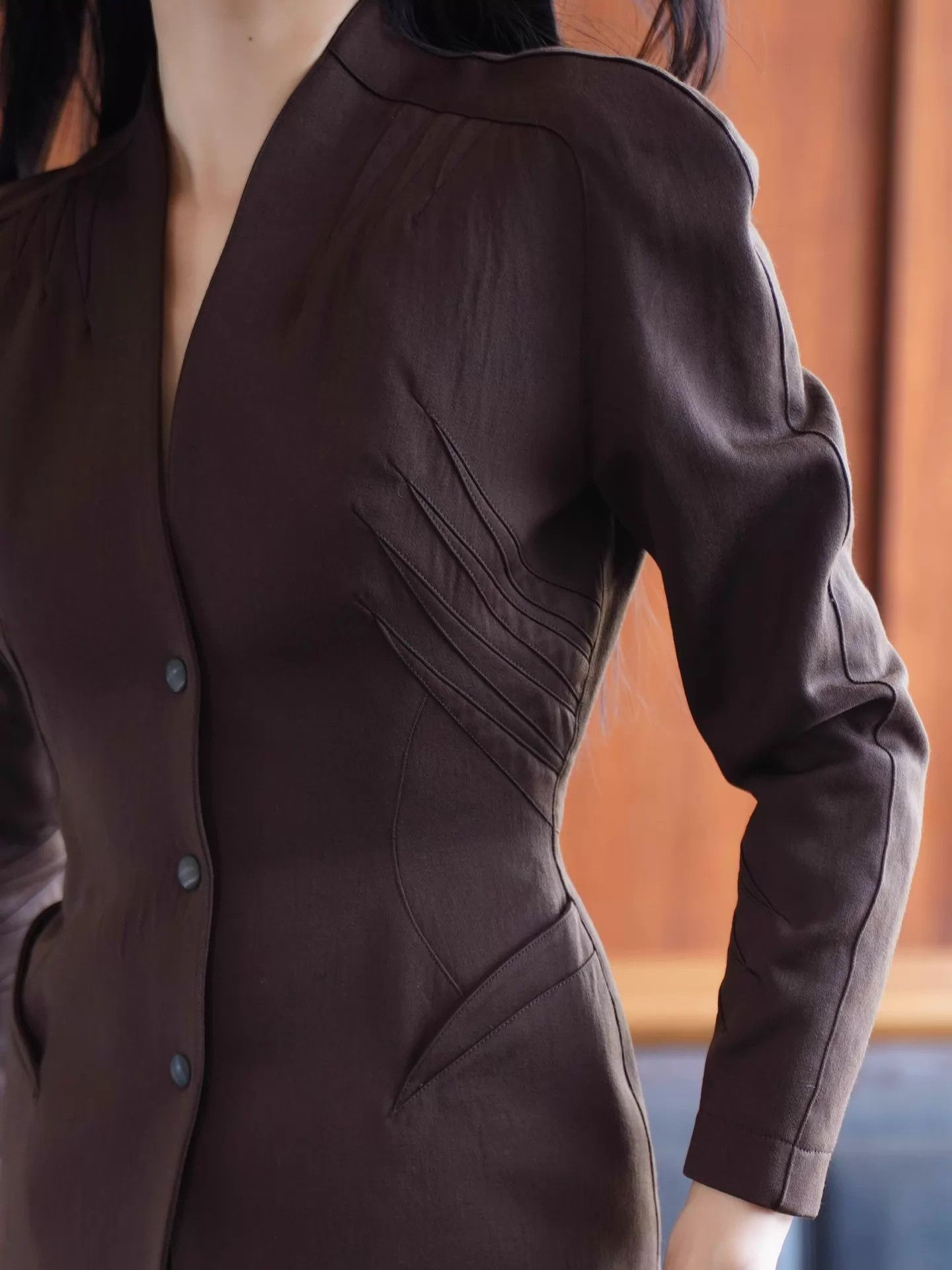 Thierry Mugler Thierry Mugler Vintage Coffee Wool Sharp Waist Blazer S/XS Size US S / EU 44-46 / 1 - 3 Thumbnail