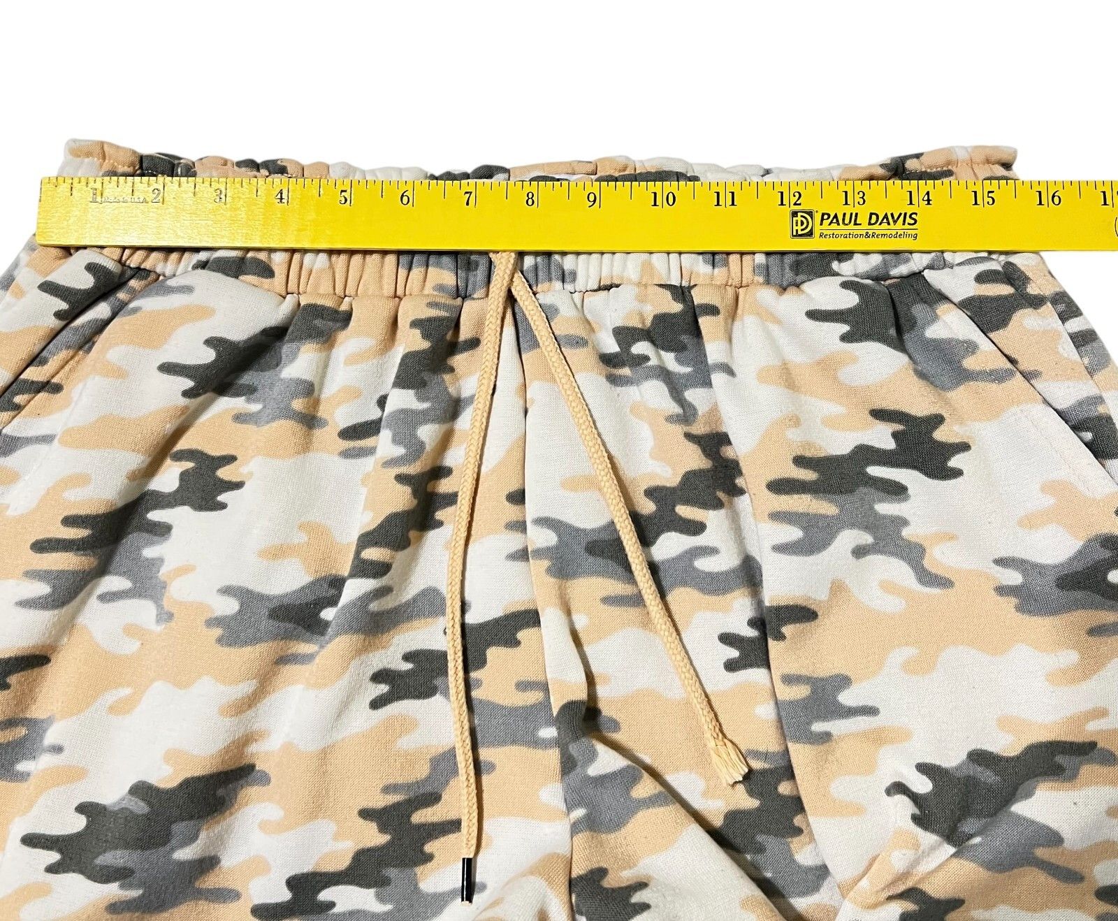 Other Celebrity Pink Shorts Junior/Ladies XL Camo Yellow Gray Tie Size 31" - 9 Thumbnail