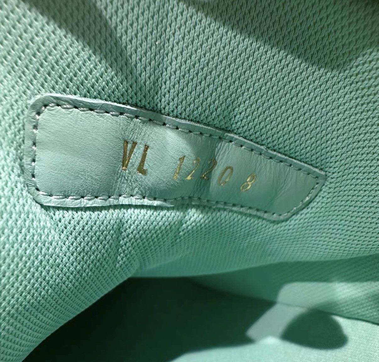 Louis Vuitton Louis Vuitton Trainer Tiffany Green Embossed Sneakers J42 Size US 8.5 / EU 41-42 - 7 Thumbnail