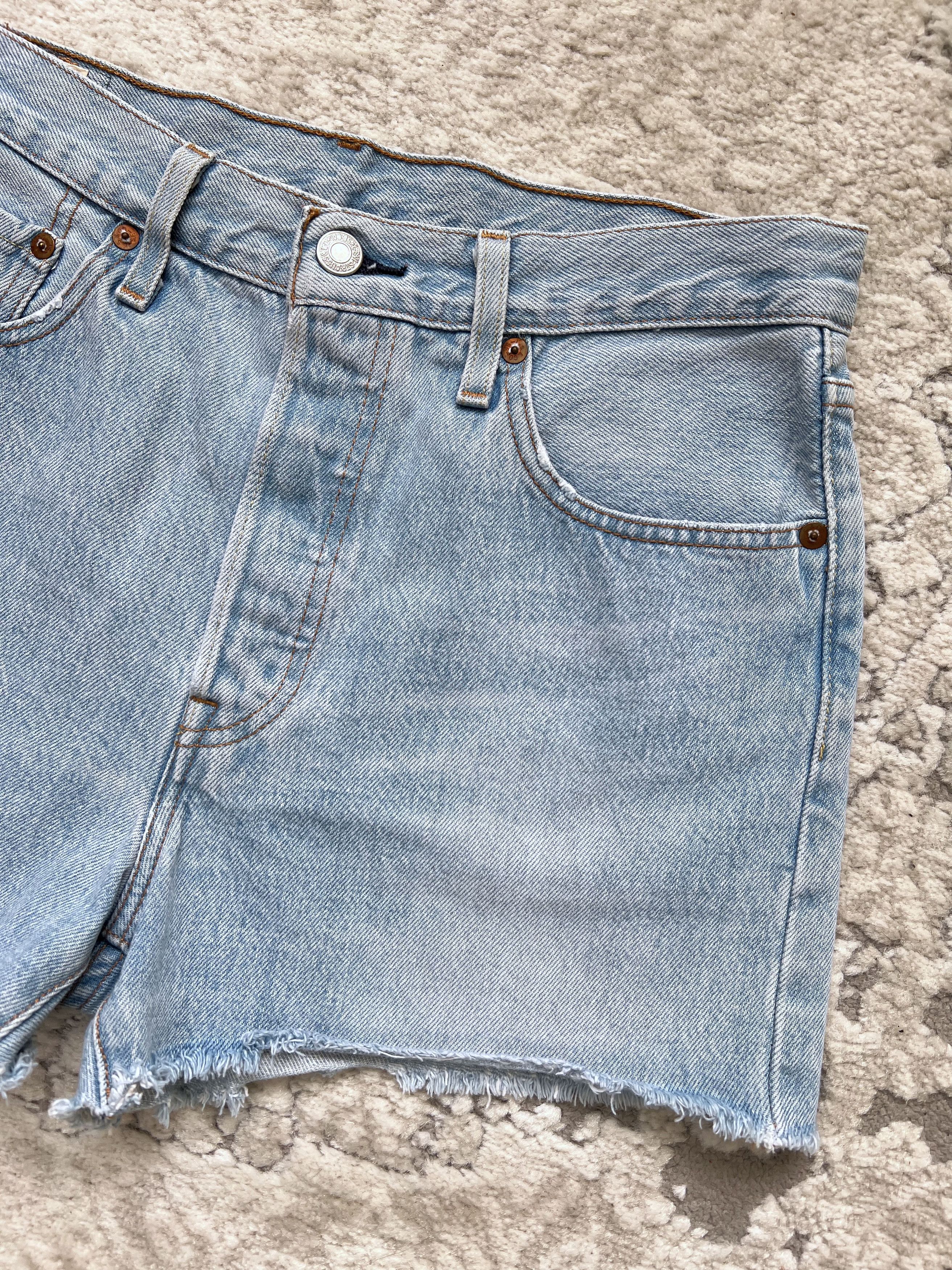 Levi's Levi’s 501 High Rise Cut-Off Women Denim Shorts 30"-31" Size 30" / US 8 / IT 44 - 5 Thumbnail