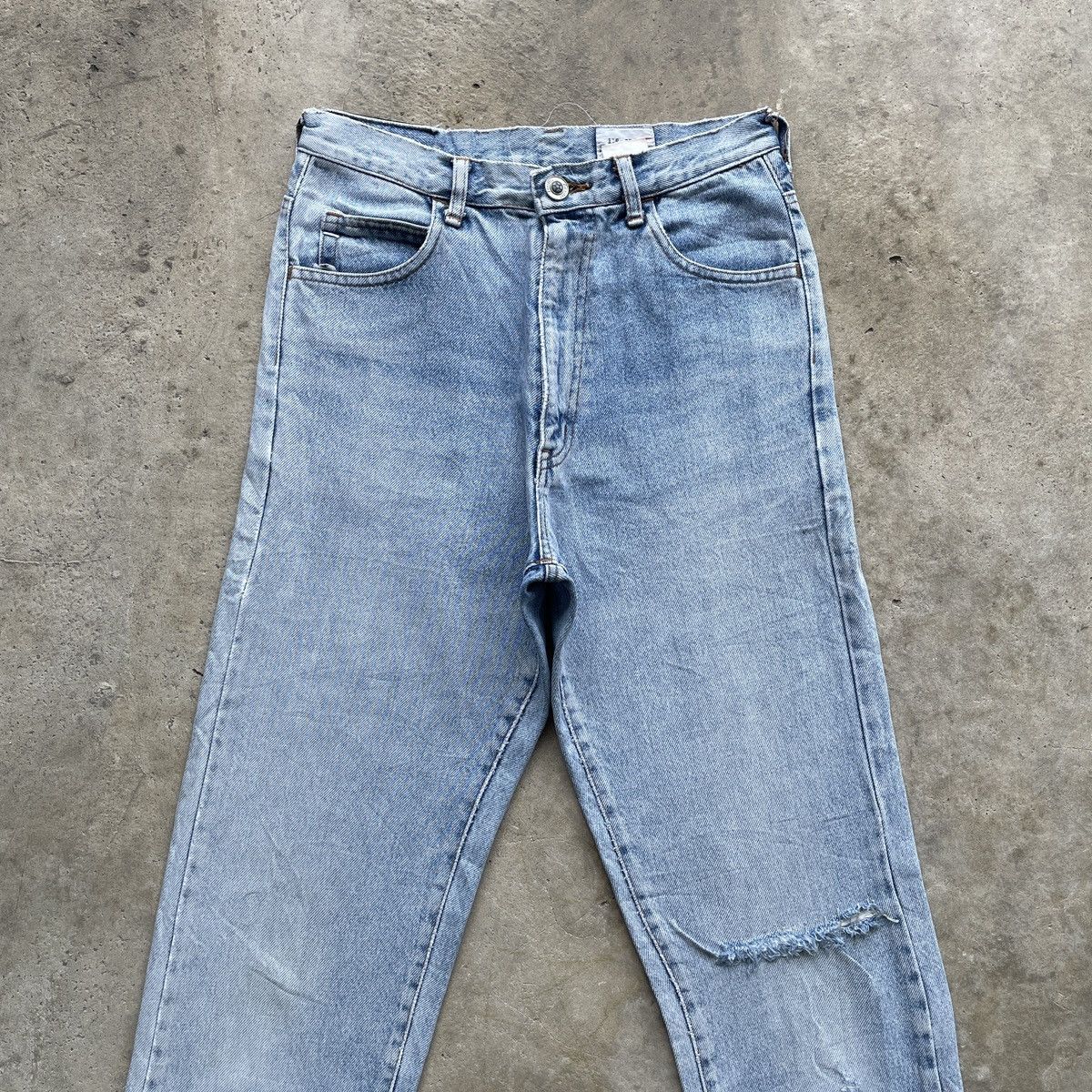Benetton Vintage Benetton Formula 1 Wash Jeans Faded Distressed Pants Size US 27 - 3 Thumbnail