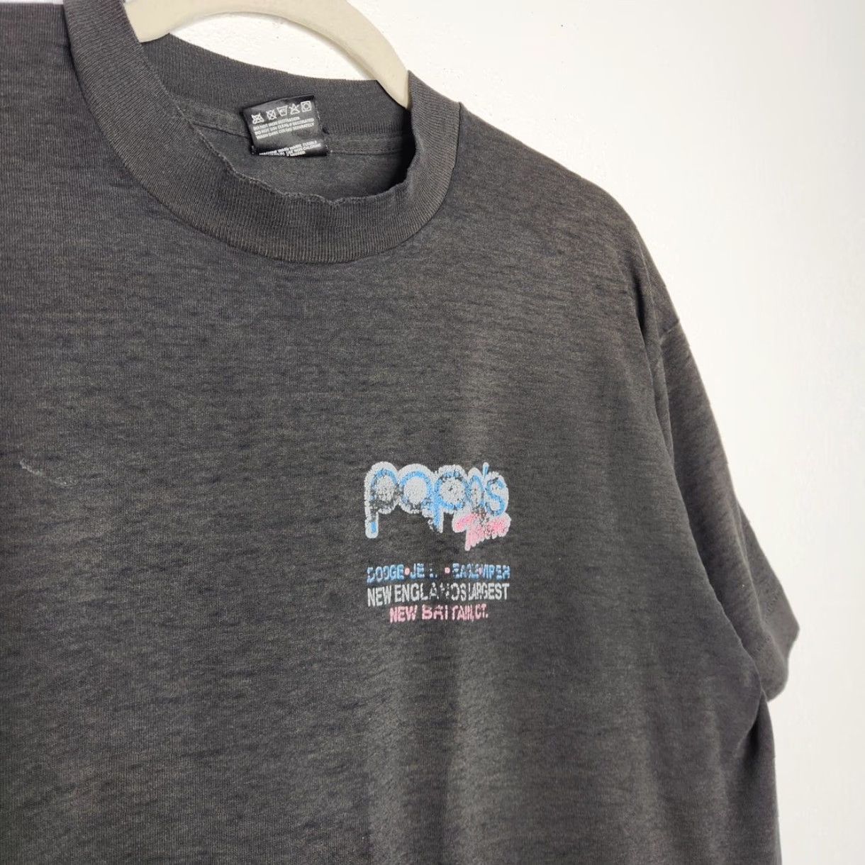 Fruit Of The Loom VINTAGE Burnout Worn Distressed Jeep Dodge Eagle Viper Car Dealership Black Shir Unisex Adults L Black Shirt 90s Grunge Car Theme Size US L / EU 52-54 / 3 - 3 Thumbnail