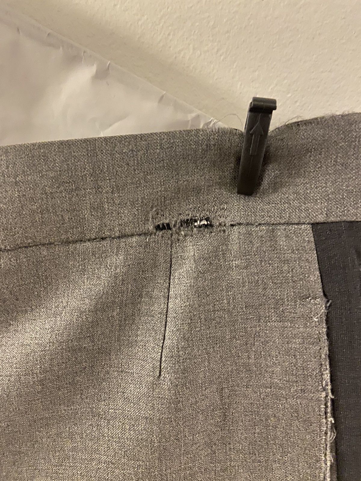 Thom Browne Thom Browne deconstructed trouser short Size US 34 / EU 50 - 8 Thumbnail