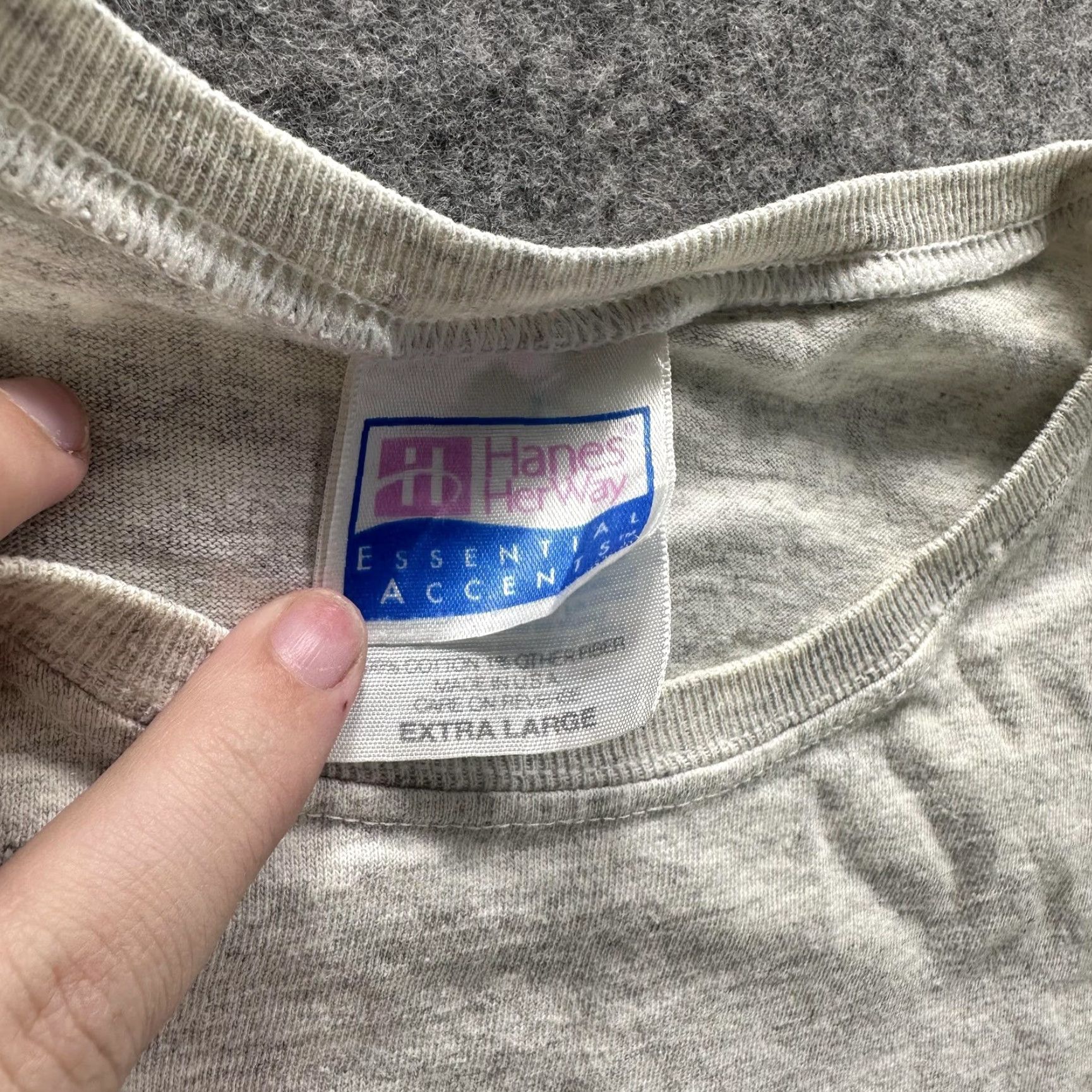 Hanes VINTAGE Hanes Shirt Mens XL Gray Blank Essential Accents Crewneck 90s Tee Size US XL / EU 56 / 4 - 4 Thumbnail