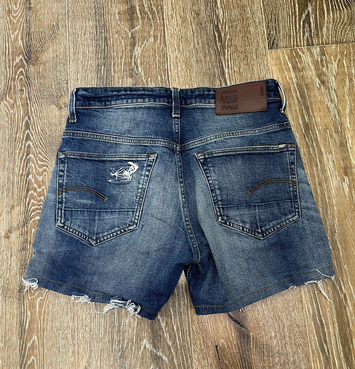 G-Star Gstar raw tapered distressed denim shorts Size US 29 - 2 Thumbnail