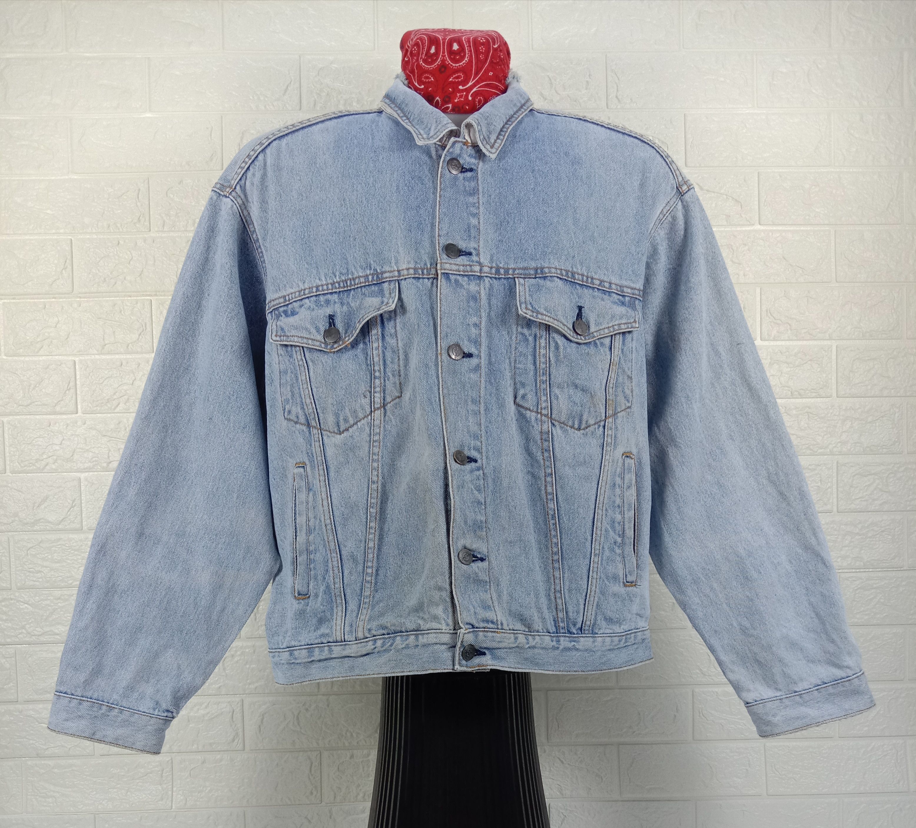 Hard Rock Cafe Vintage Hard Rock Cafe Los Angeles Distressed Denim Jacket Size US L / EU 52-54 / 3 - 2 Thumbnail