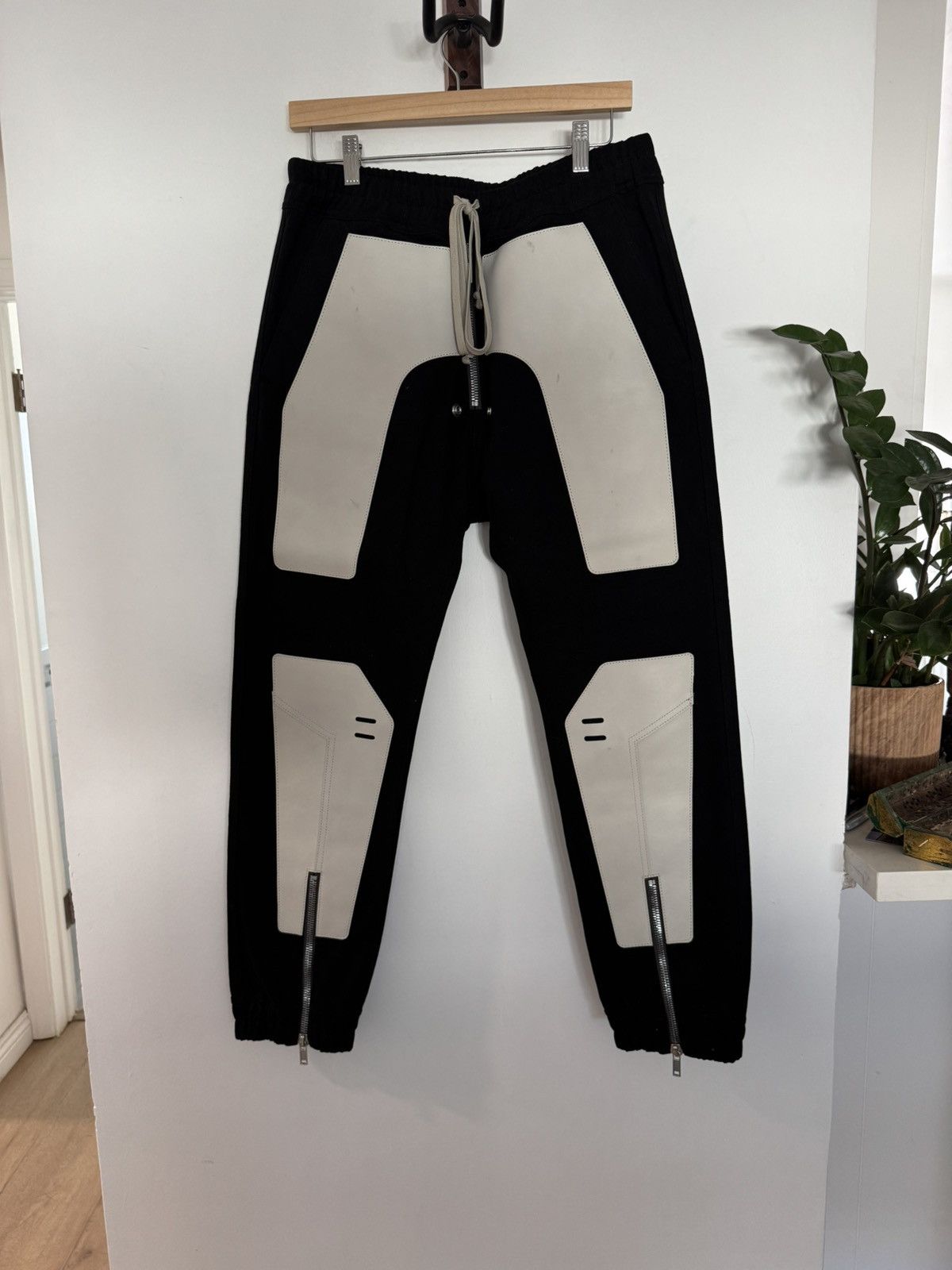 Rick Owens Strobe Leather Paneled Cargo Jogger Size US 36 / EU 52 - 1 Thumbnail