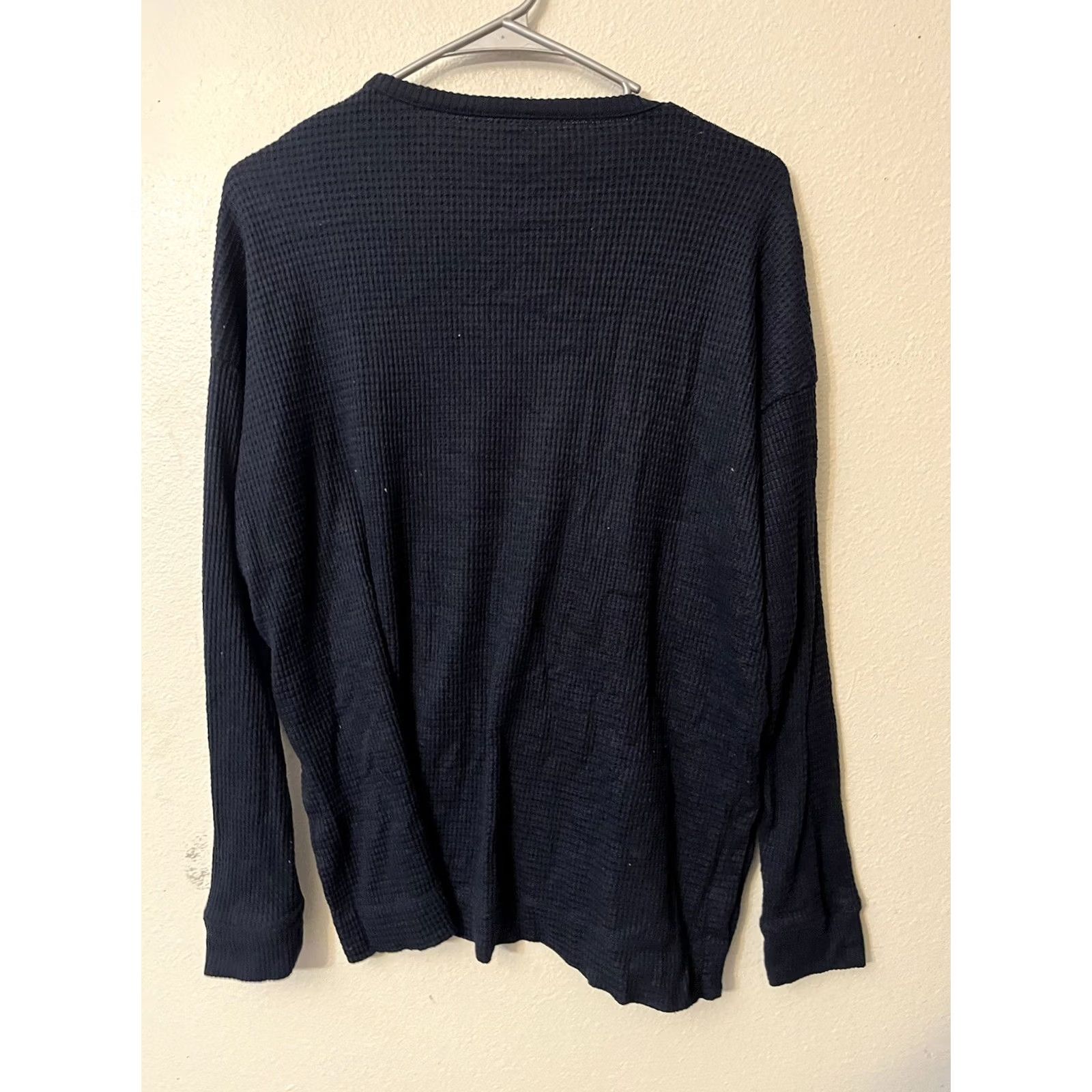 American Eagle Outfitters American Eagle Navy Blue Crew Neck Long Sleeve Tee Size Medium Waffle Ribbed Women MD Crew Neck Shirt Size M / US 6-8 / IT 42-44 - 3 Thumbnail