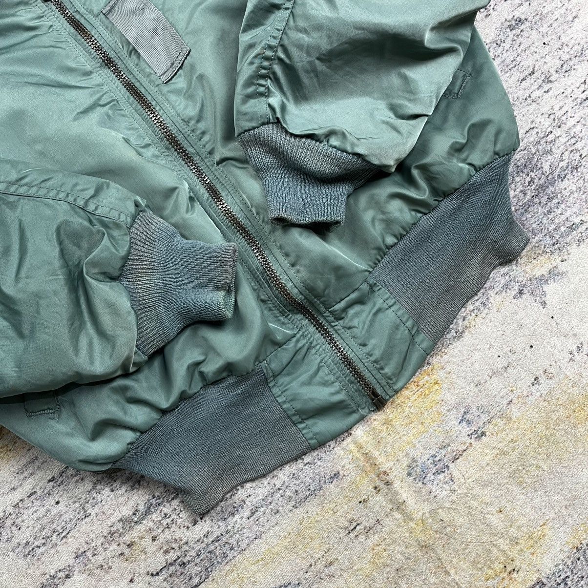 Alpha Industries Vintage 90s Alpha industries B-15D bomber flight jacket Size US M / EU 48-50 / 2 - 10 Thumbnail