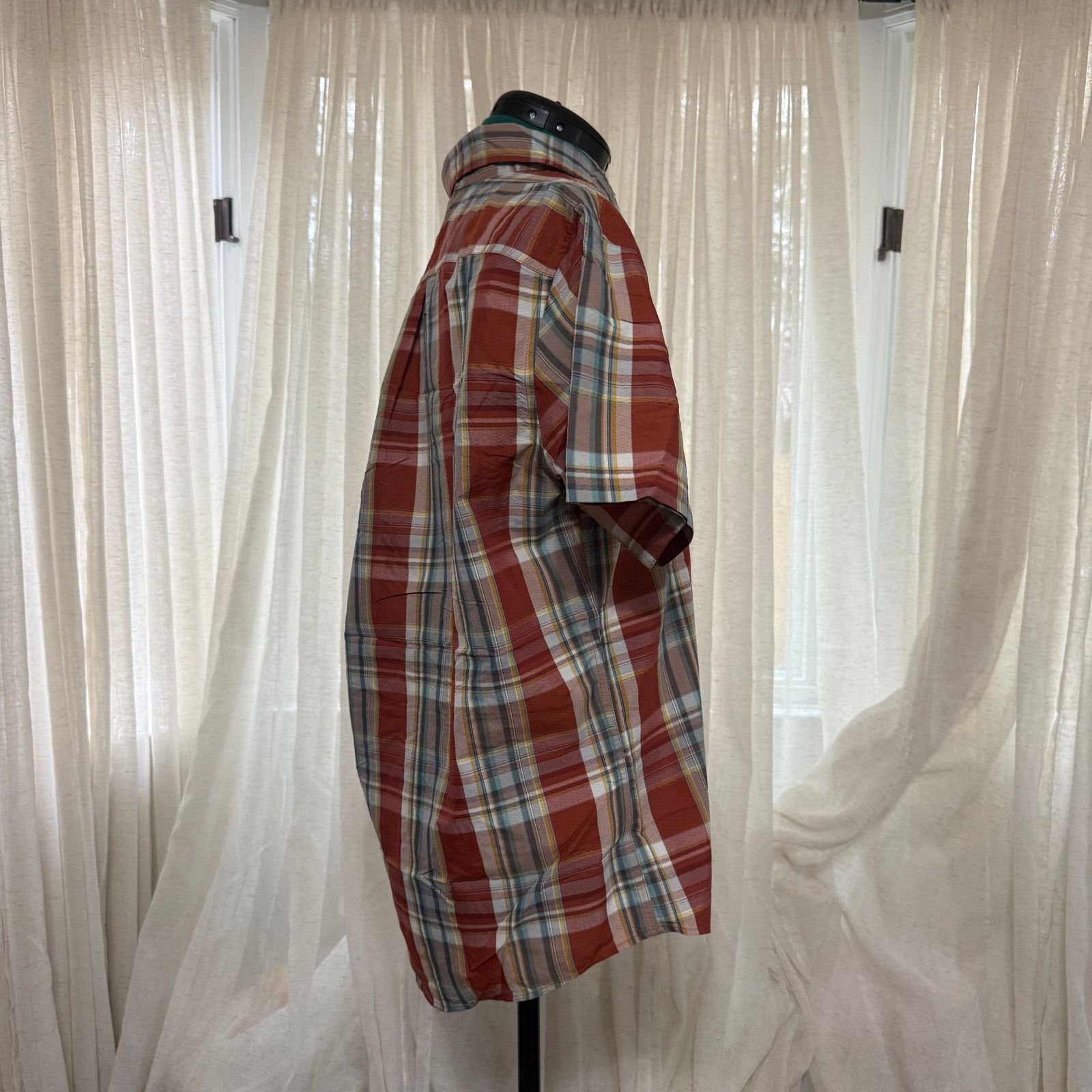 Eddie Bauer Eddie Bauer Multicolor Plaid Button-Up Shirt | Sz M Size US M / EU 48-50 / 2 - 4 Thumbnail