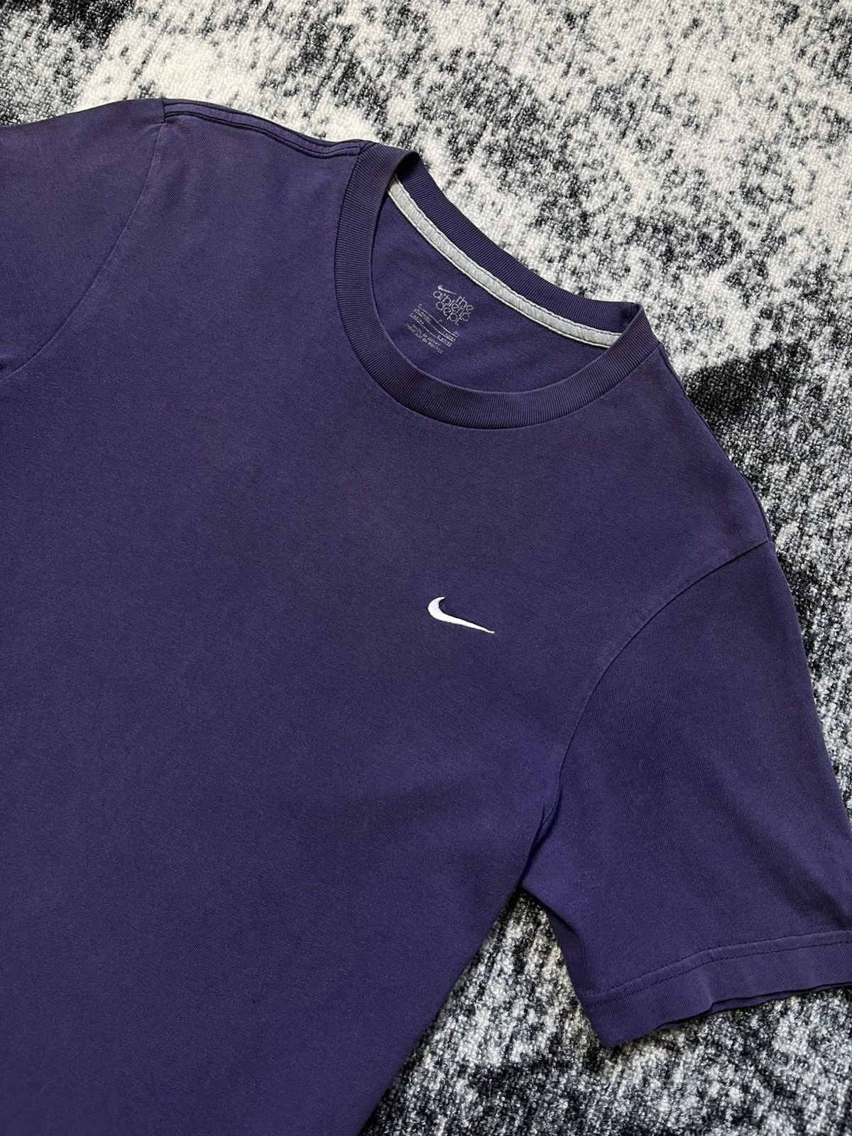 Nike × Vintage Vintage Nike T Shirt Purple Swoosh Drill STYLE 90s Y2K Size US S / EU 44-46 / 1 - 2 Thumbnail