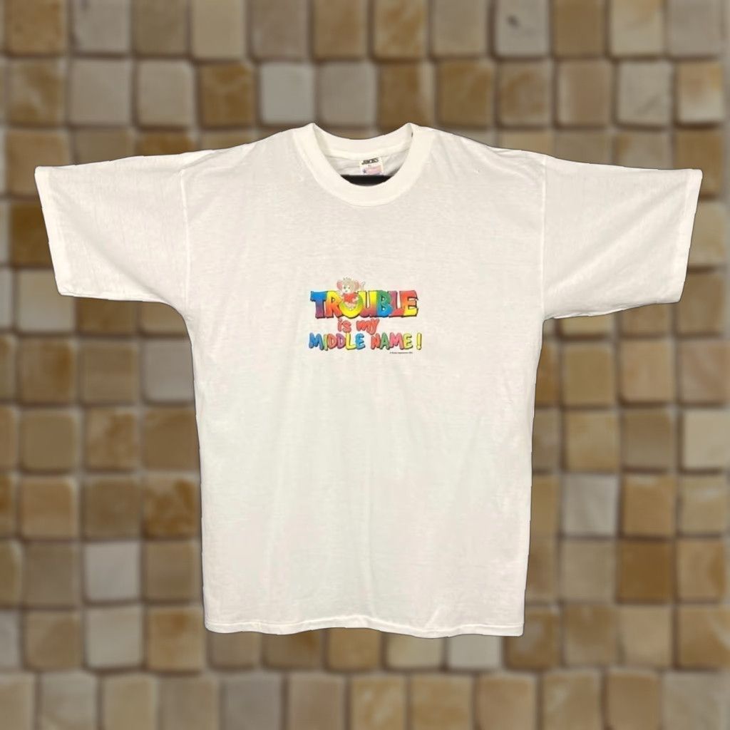 Vintage VINTAGE Trouble Is My Middle Name! (2001) Novelty Graphic Single Stitch T-Shirt XL White Men T-Shirt Graphic Print Mens XL White 2001 90s Placeholder? Size US XL / EU 56 / 4 - 1 Thumbnail