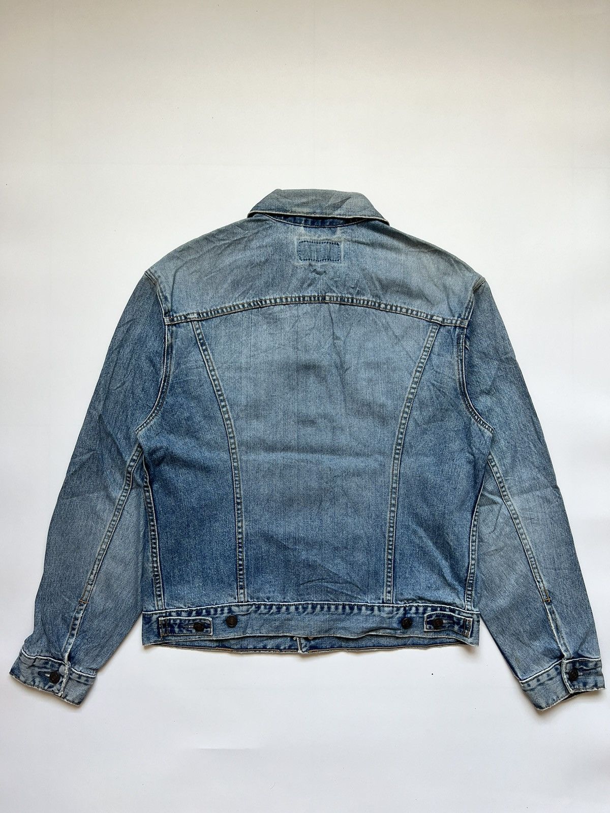 Levi's Vintage Clothing Vintage 1997 Levi's 70500 Japanese Distressed Denim Jacket Size US L / EU 52-54 / 3 - 9 Thumbnail