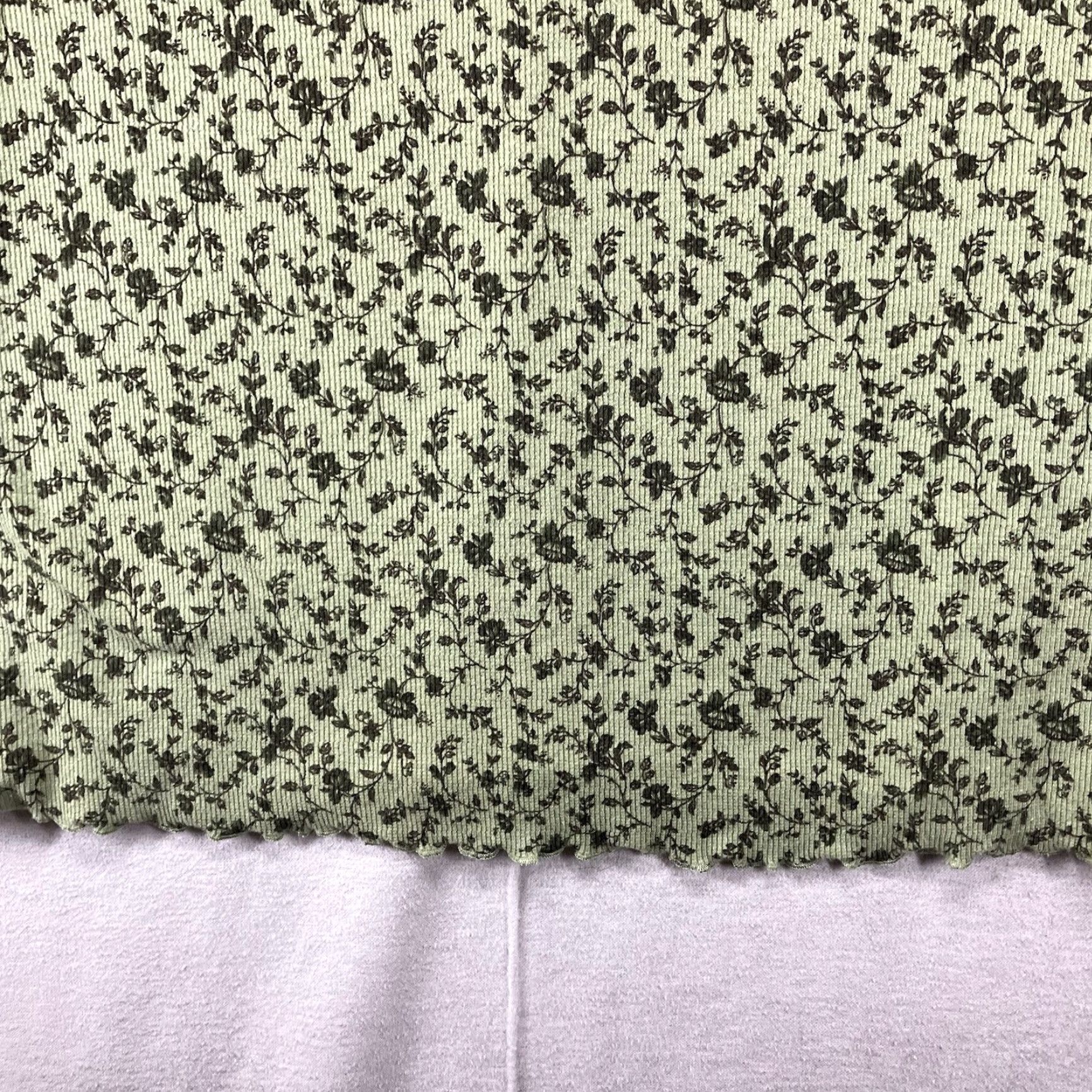 VIBE Women's Henley Top 22-24W Floral Print Relaxed Fit V-Neck Long Sleeve Pullover Button Knit Green 70s 80s Bohemian Fairy Classic Casual Womens Size 3XL / US 20-22 - 6 Thumbnail