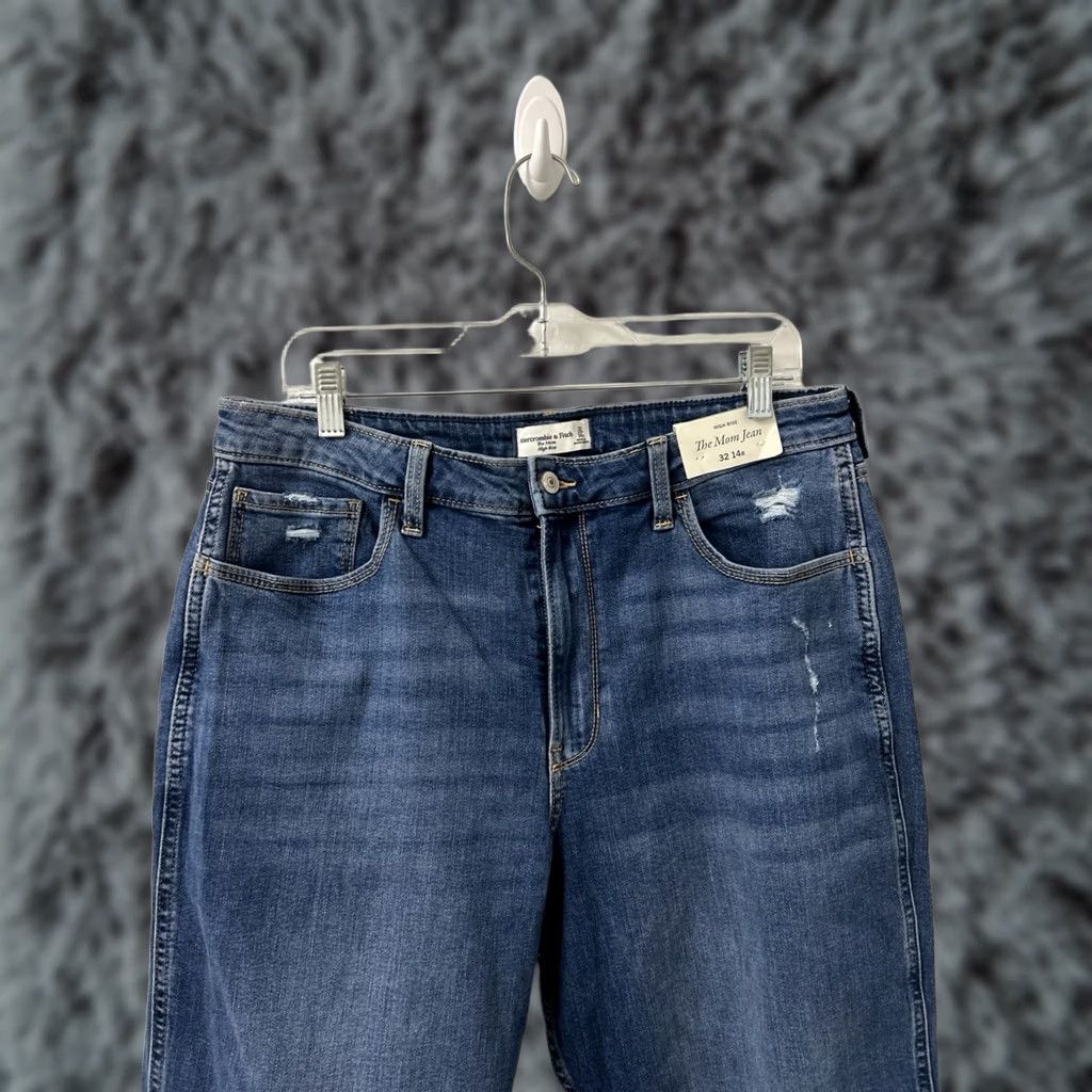 Abercrombie & Fitch Abercrombie Fitch The Mom Jean Womens Sz 34x26 Blue Wash High Rise Denim NWT Size 24" / US 00 / IT 34 - 1 Thumbnail