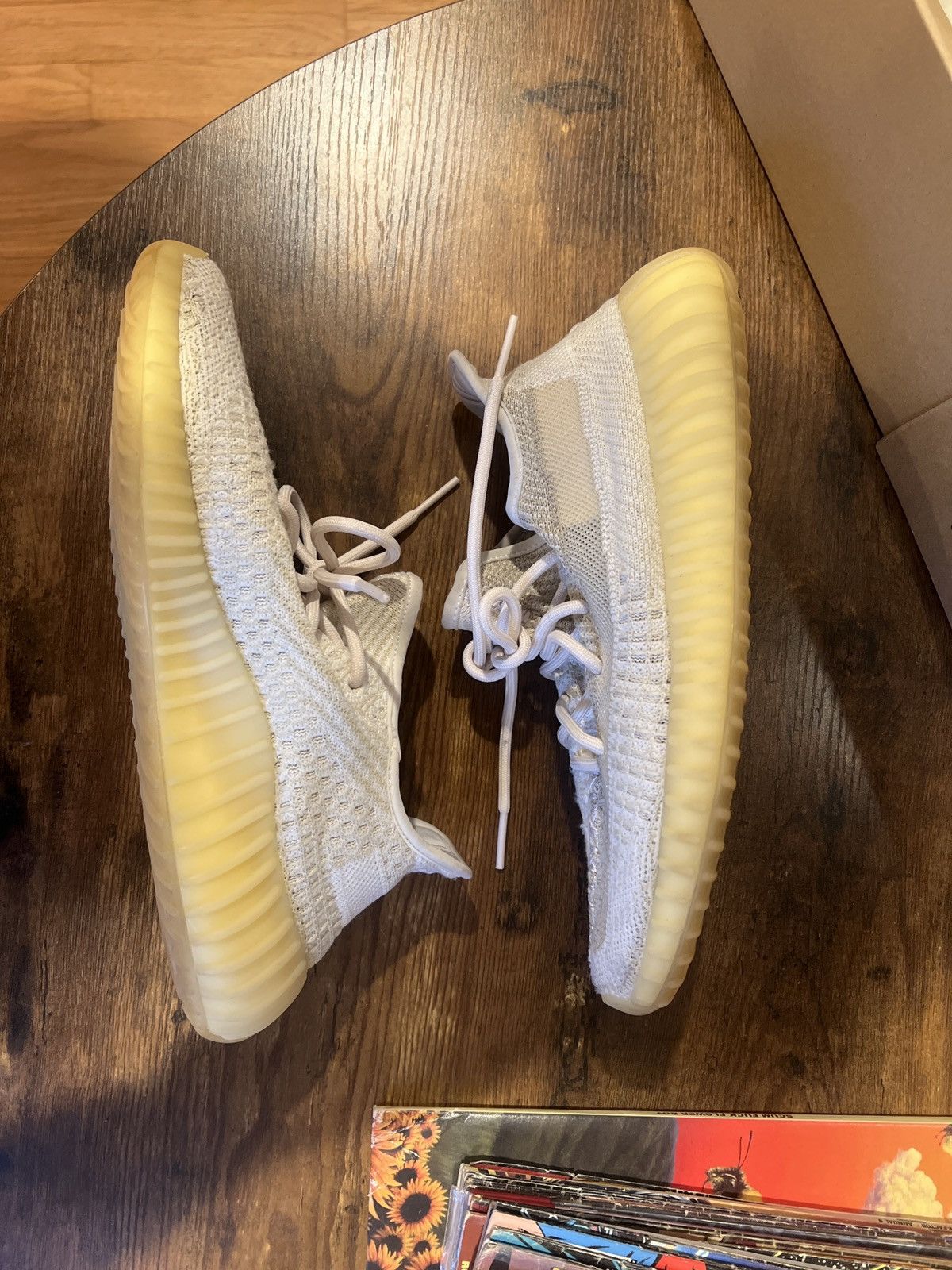 Yeezy Yeezy 350 V2 Size US 9 / EU 42 - 2 Thumbnail