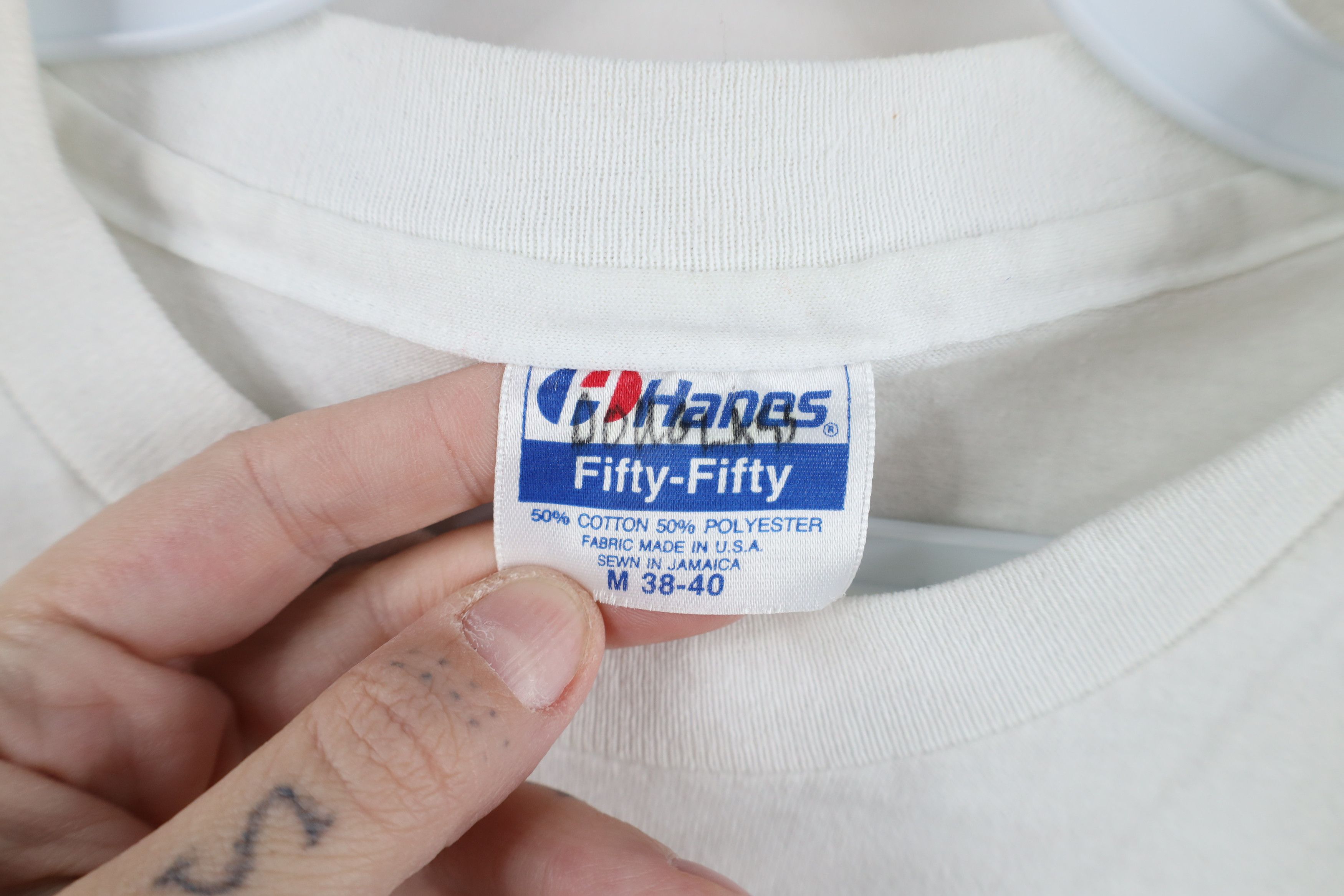 Vintage Vintage 90s Christian Cross Jesus Short Sleeve T-Shirt Size US M / EU 48-50 / 2 - 9 Thumbnail